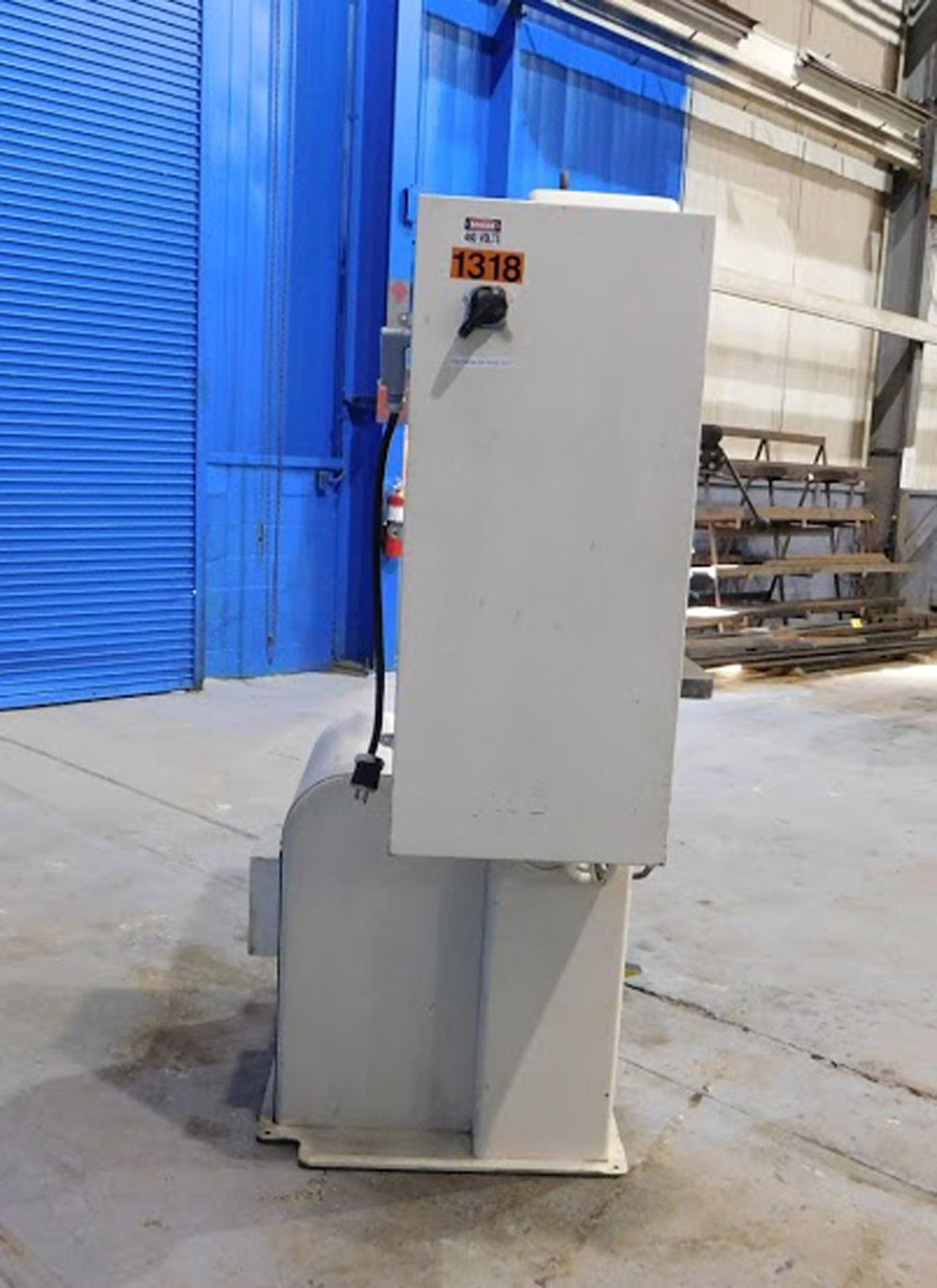 FREE LOADING - Located In: Painesville, OH - 1980 Doall Vertical Bandsaw, 20", Mdl: 2013- 20, S/N: - Image 5 of 8