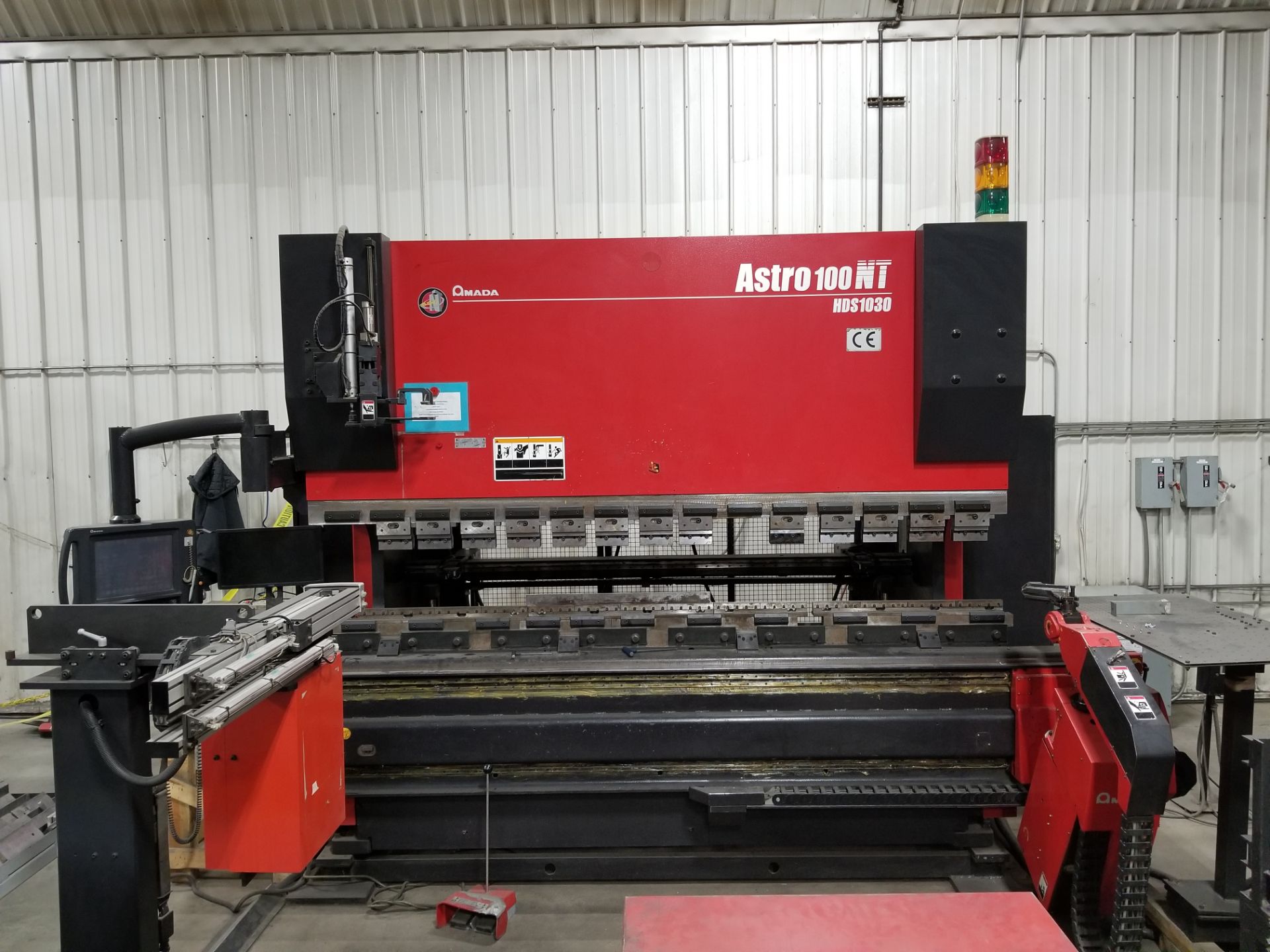 2007 Amada Press Brake w/ Robot, Mdl: Astro100NT, S/N: 20300083