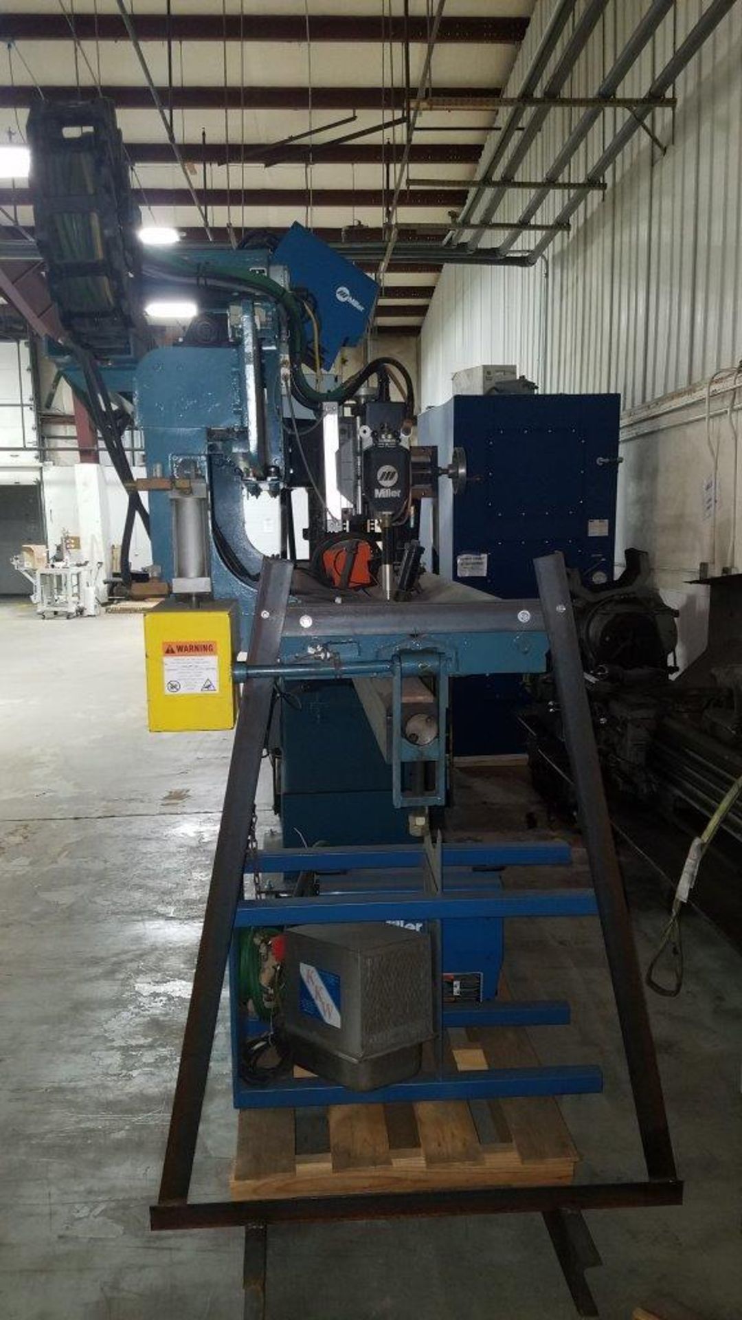 Jetline Seam Welder w/ Miller Invision 352, Mdl: LW-84, S/N: N/A, 76" Max Clamp/Travel Distance, - Image 4 of 15