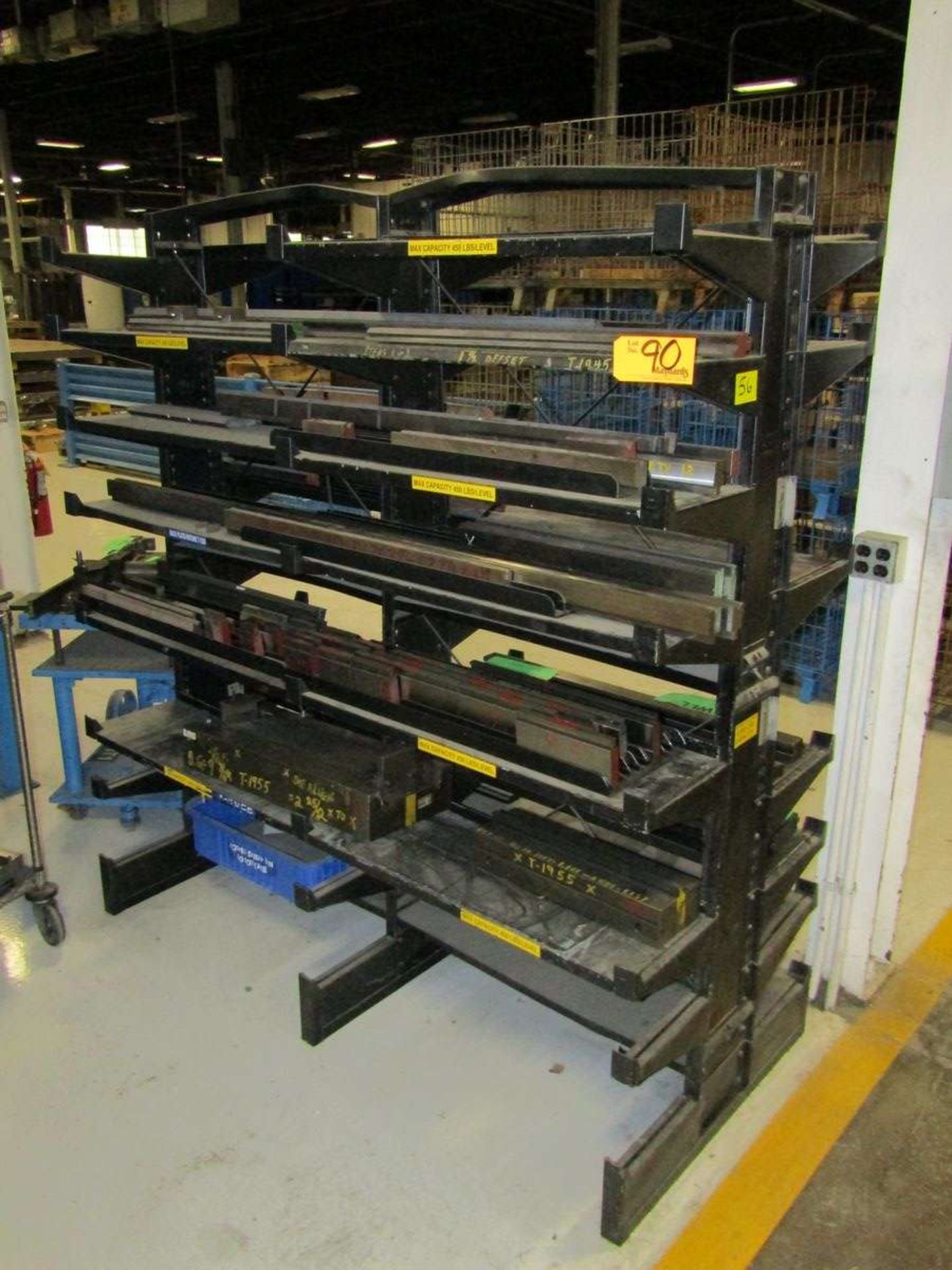 2-Section Double-Sided Cantilever Rack