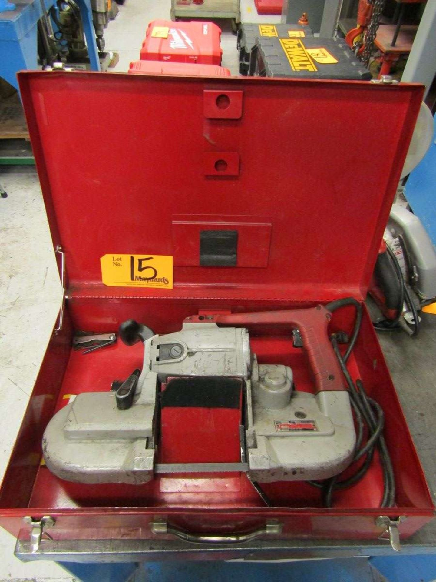 Milwaukee 6230 Portable Bandsaw