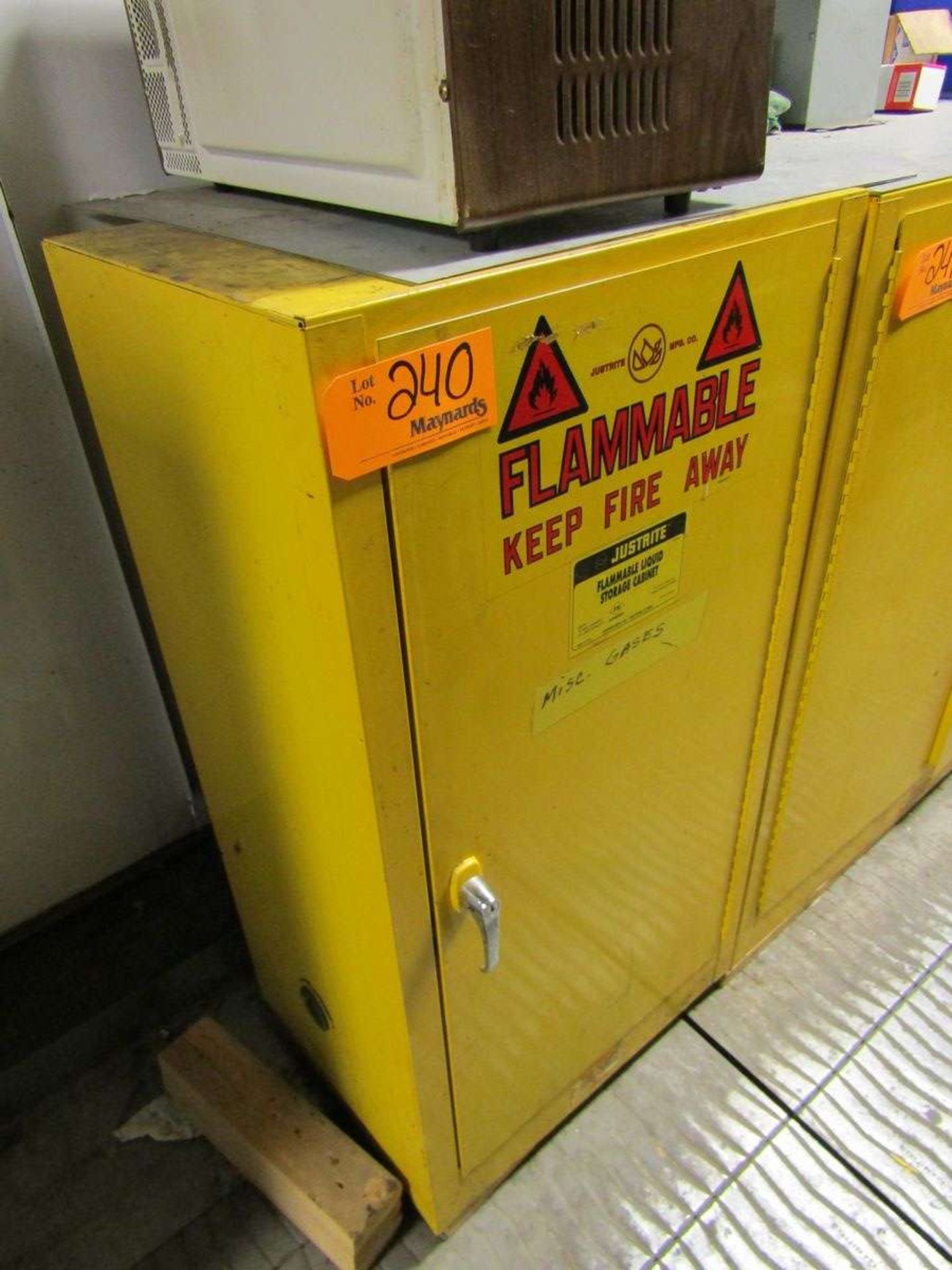 Justrite 25315 Flammable Liquid Storage Cabinet
