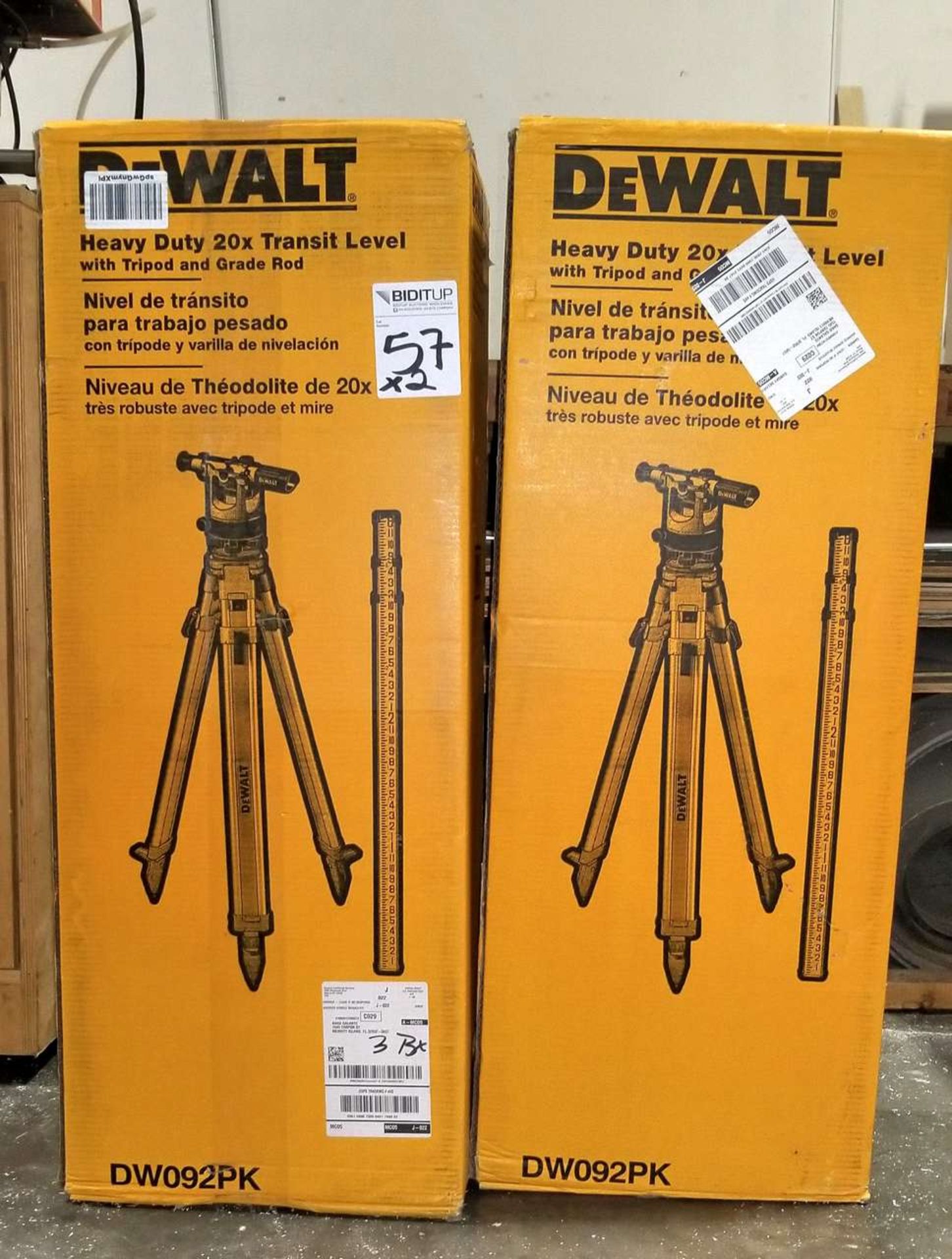 2017 DeWalt DW092PK 20X Transit Level With Tripod And Grade Rod