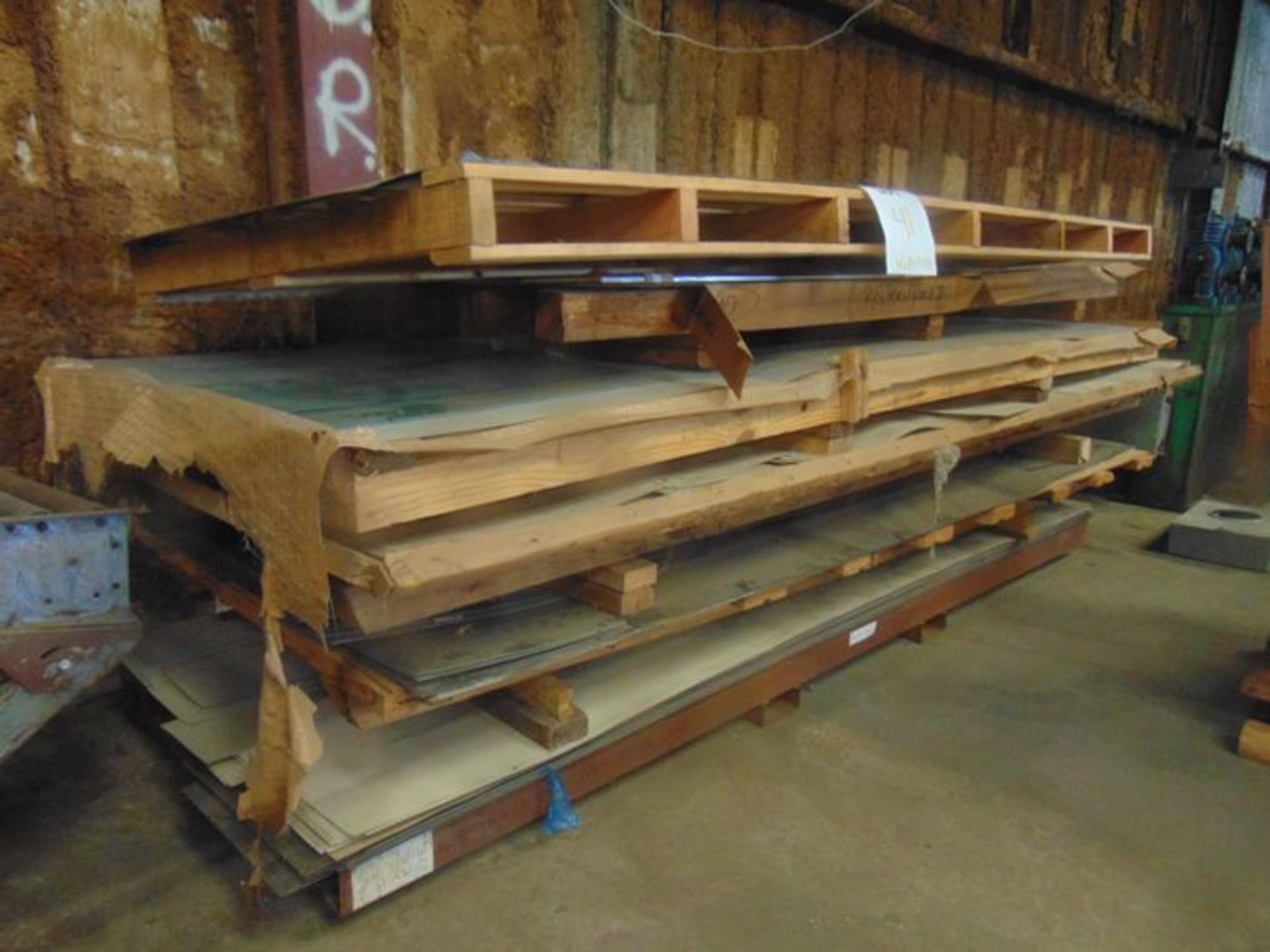 Sheets of metal: 26 Gauge, To Include: (5) Steel Pallets, 40" X 123" X 4", Located At: 2222