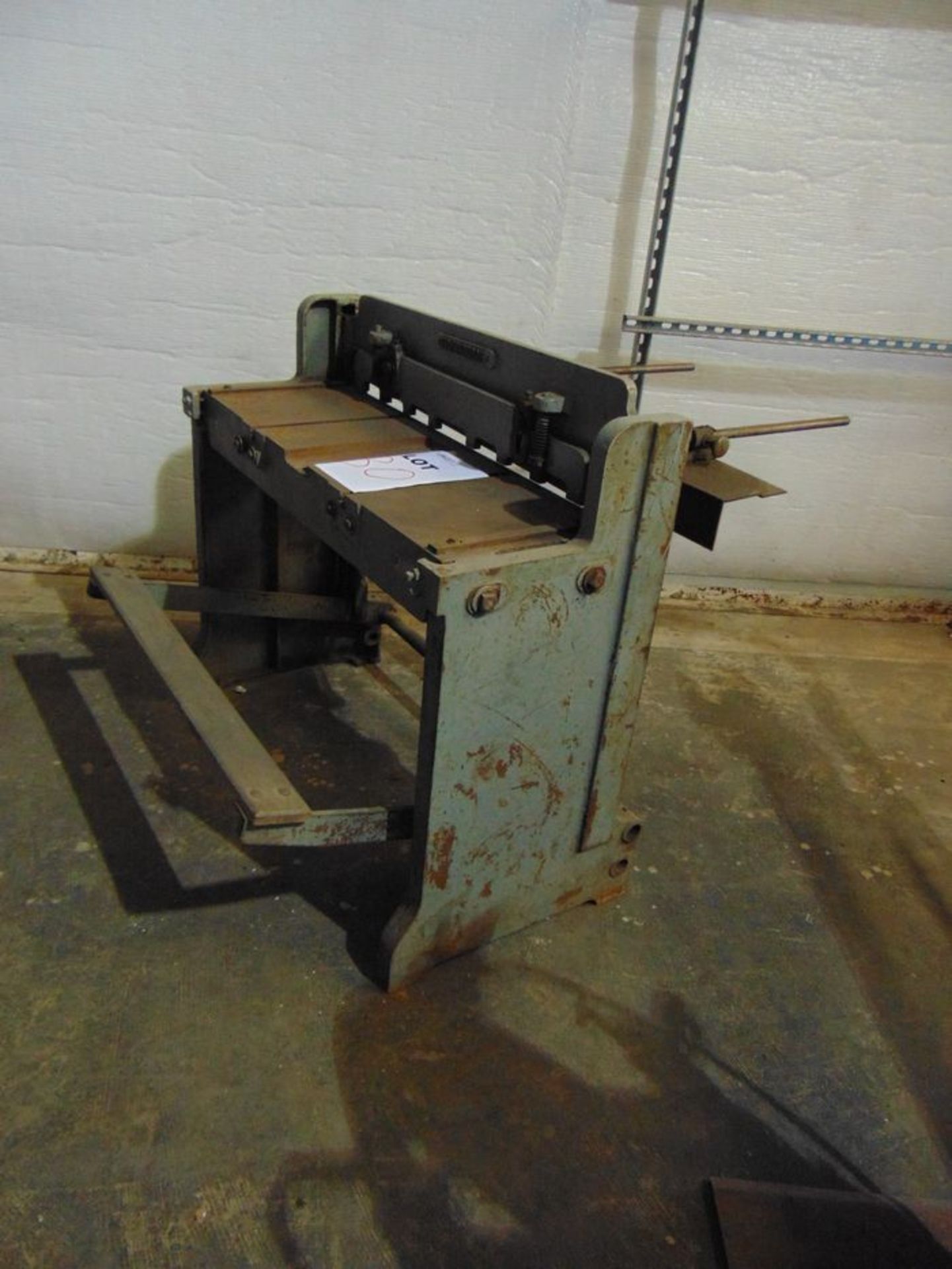 1963 Frederick Iron & Steel Inc. Kick Shear: 16 Gauge, Machine#1636 , S/N: 62-3350, Located At: 2222 - Image 3 of 4