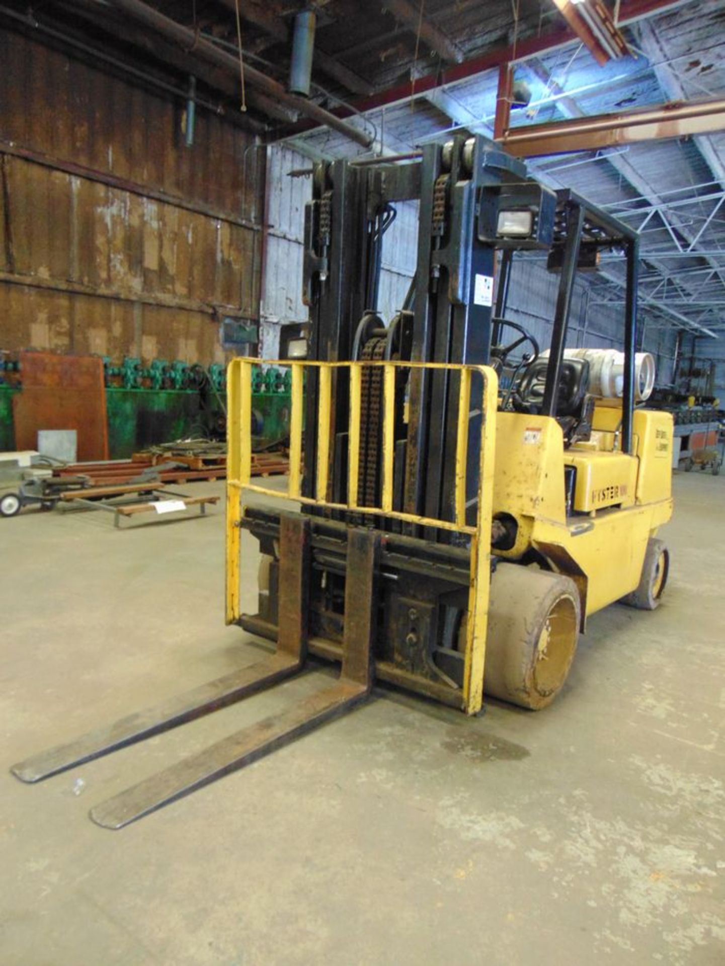 Hyster Fork Lift: 10k Capacity, Triple Mast Side Shift, Propane, Hours:9804 , Mdl: 5100XL , S/N: - Image 5 of 8