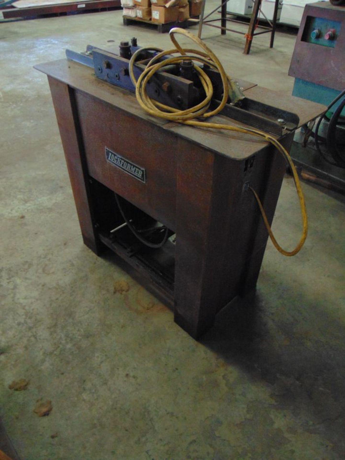 Lockformer Company Lockformer Machine: Capacity: 20 Gauge , S/N: 202400, Located At: 2222 Poydras - Image 4 of 4