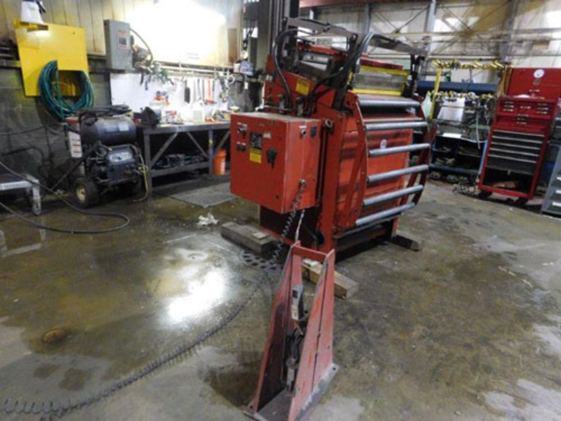 FREE LOADING - Located In: Painesville, OH - Rowe Coil Straightener, 30" x 0.065", Mdl: B30, S/N: