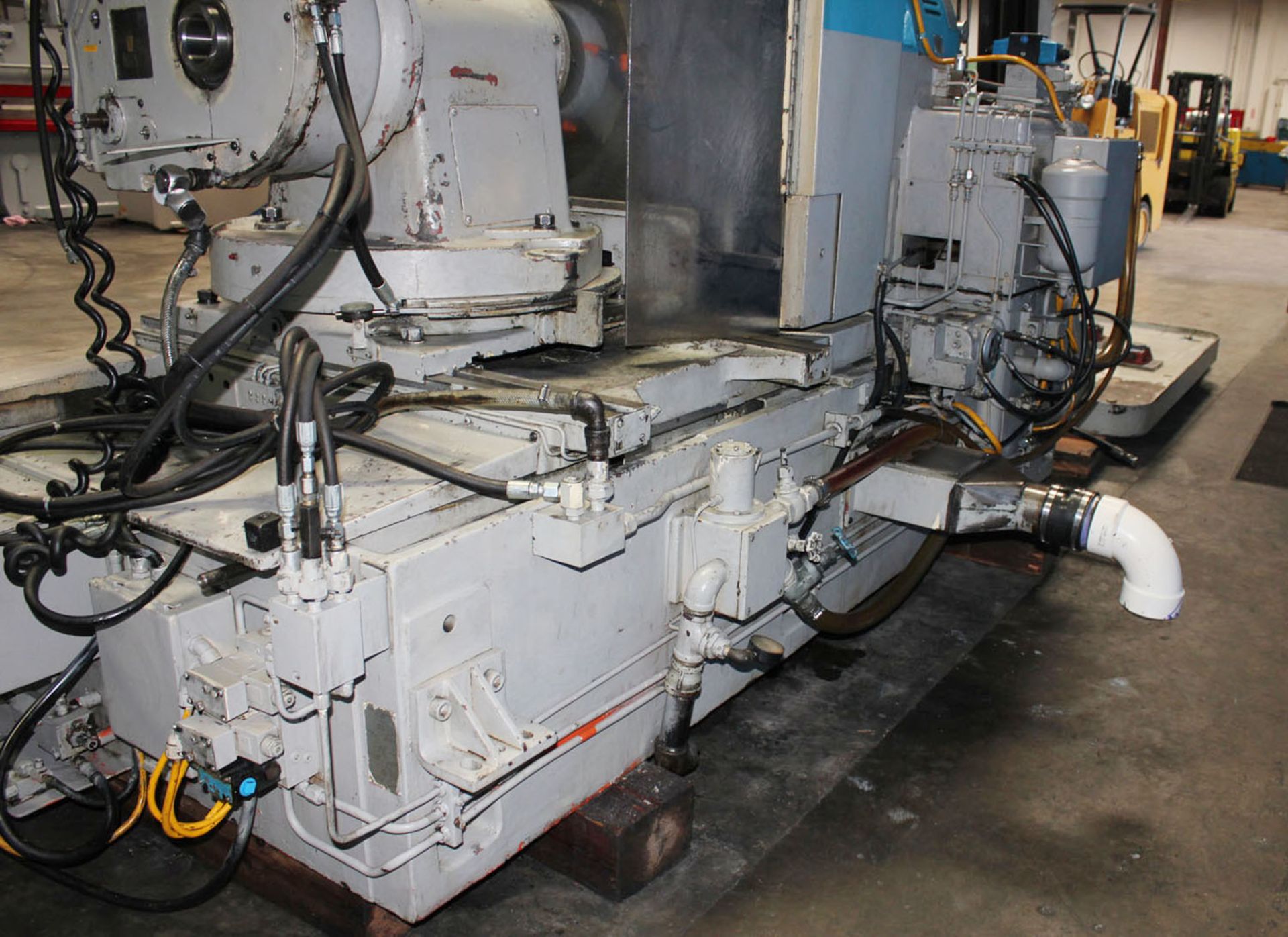 FREE LOADING - Located In: Huntington Park, CA - 1981 Gleason 120 Gear Curvic Coupling Grinder - Image 16 of 30
