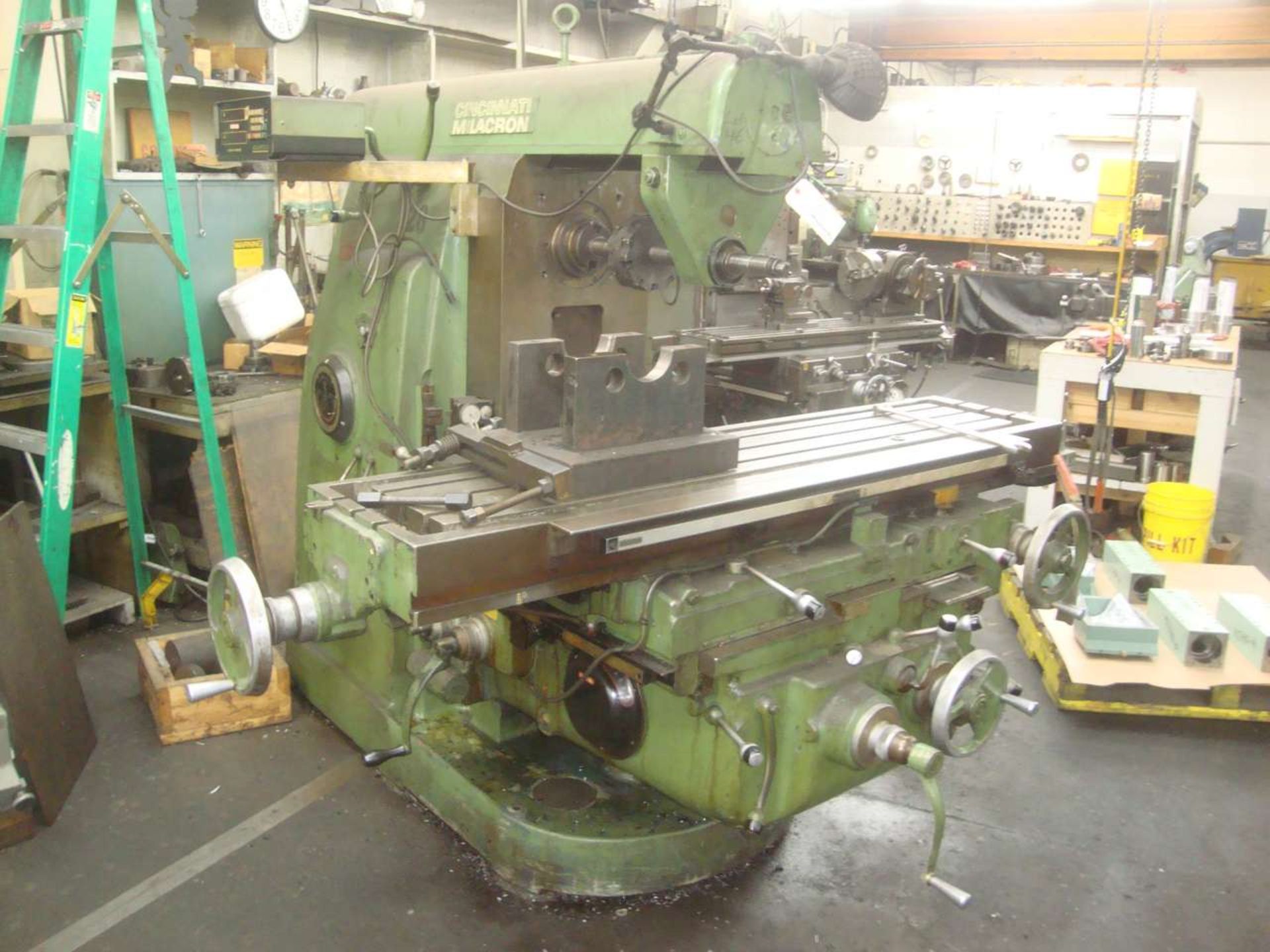 Cincinnati Vertical Milling Machine