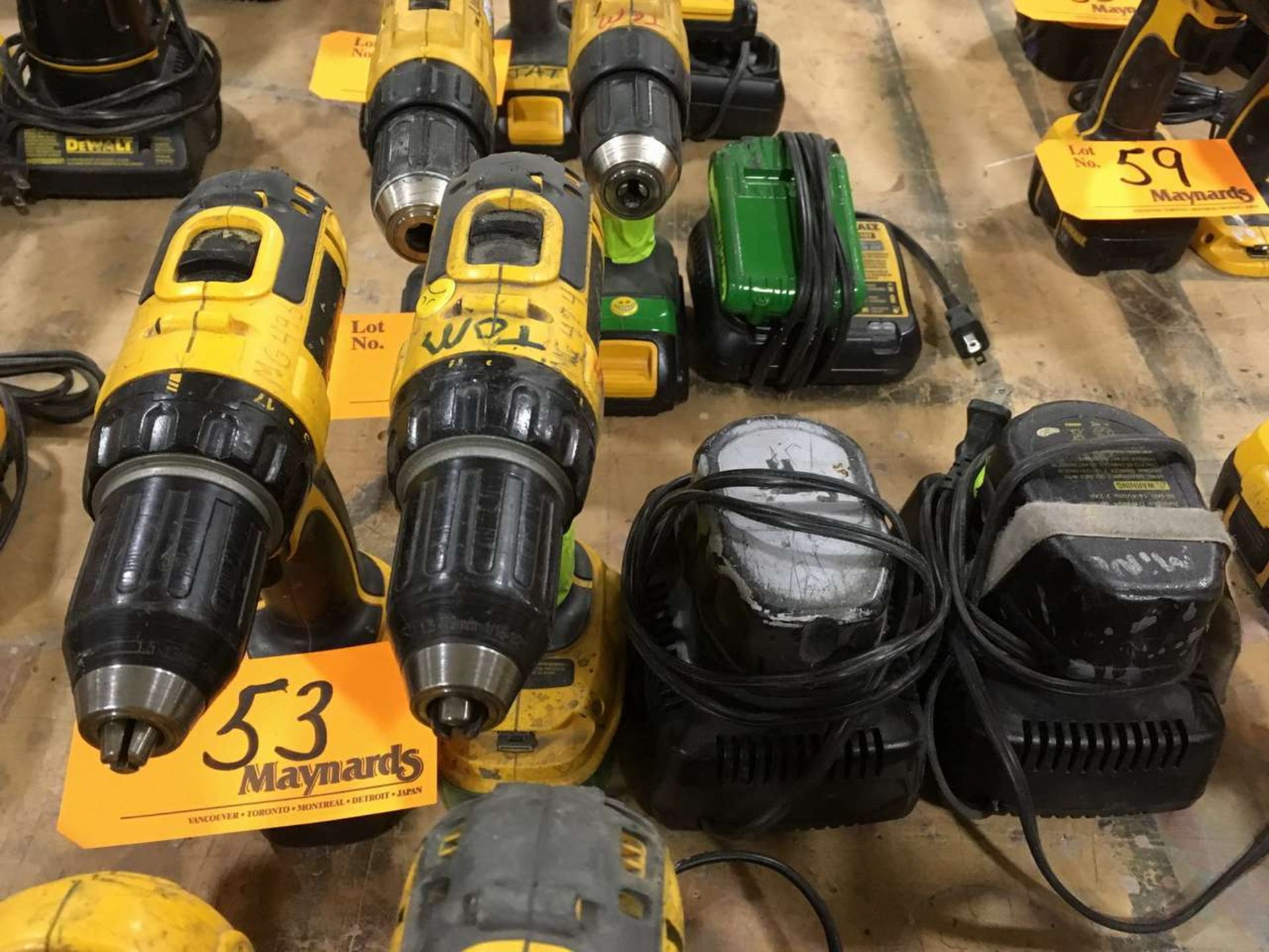 DeWalt DC730 (2) 20V Lithium Ion Cordless 1/2"(12.7mm) Drill Drivers