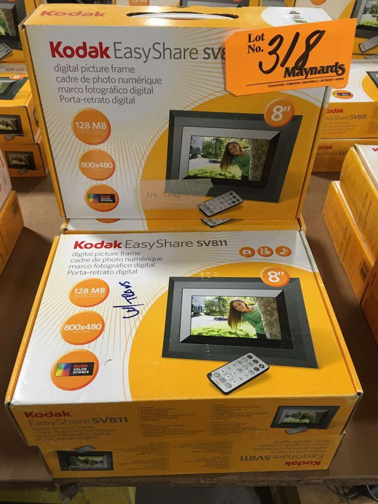 Kodak SV811 (5) 8" Easy Share Digital Photo Frames