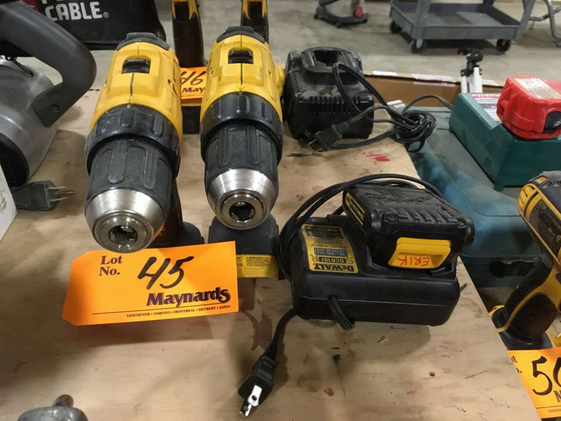 DeWalt DCD771 (2) 20V Lithium Ion Cordless Drill Drivers