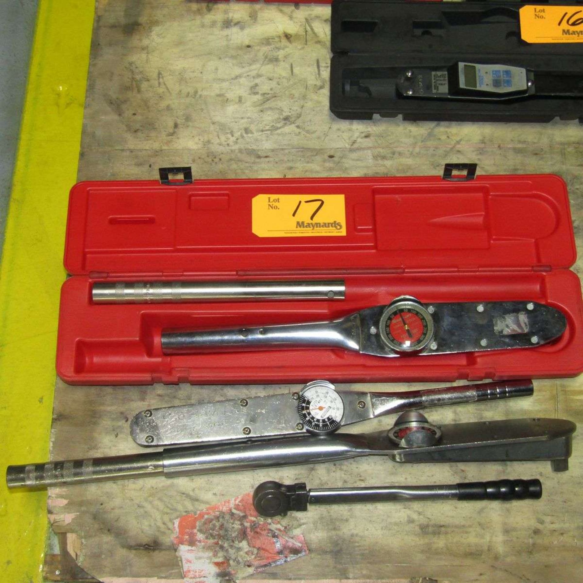 1/2" Drive Torque Wrenches