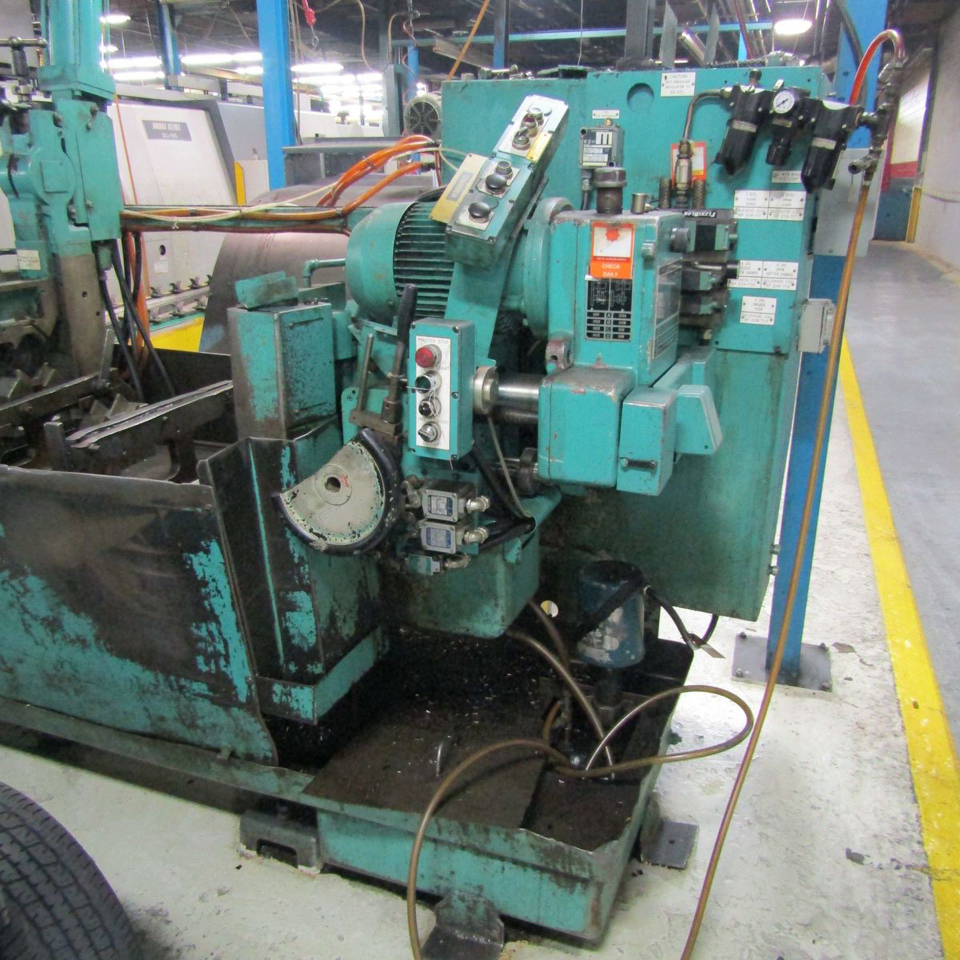 Hey No. 3 Automatic Facing and Centering Machine Max. Diameter of Work 6.25", Motor power Right/left - Image 2 of 6
