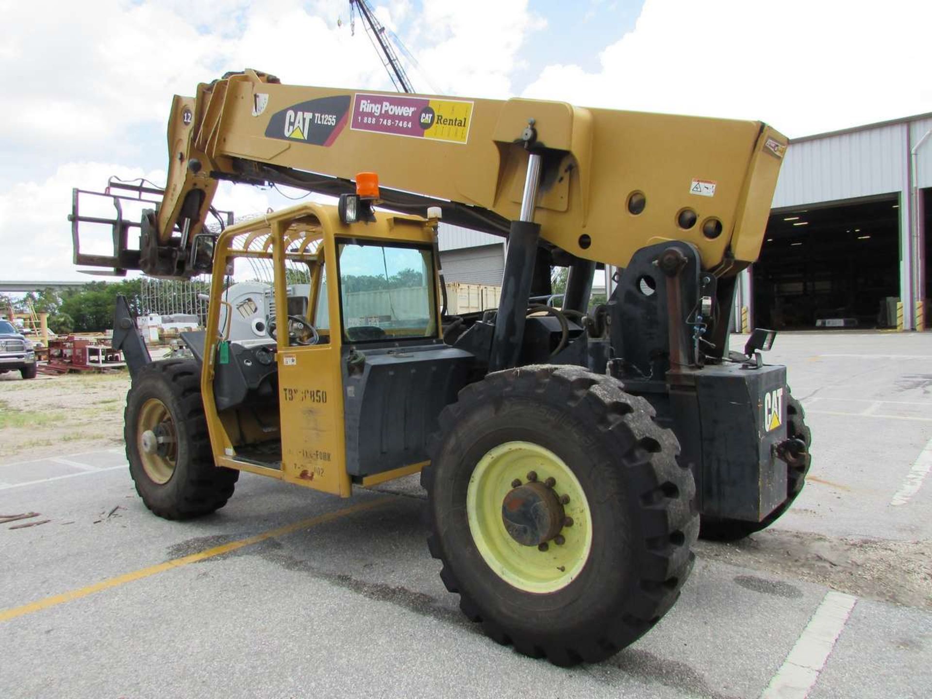 2011 CAT TL1255 Diesel Telescoping All Terrain Fork Truck - Image 4 of 15