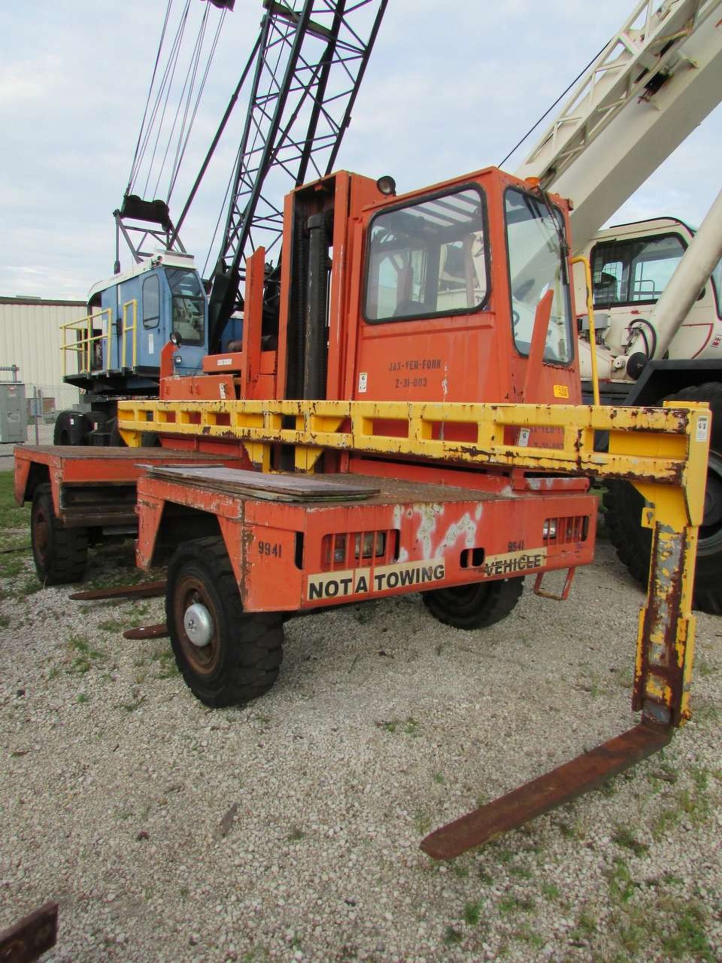 1997 Boss 567-5C2 Side Loading Fork Truck