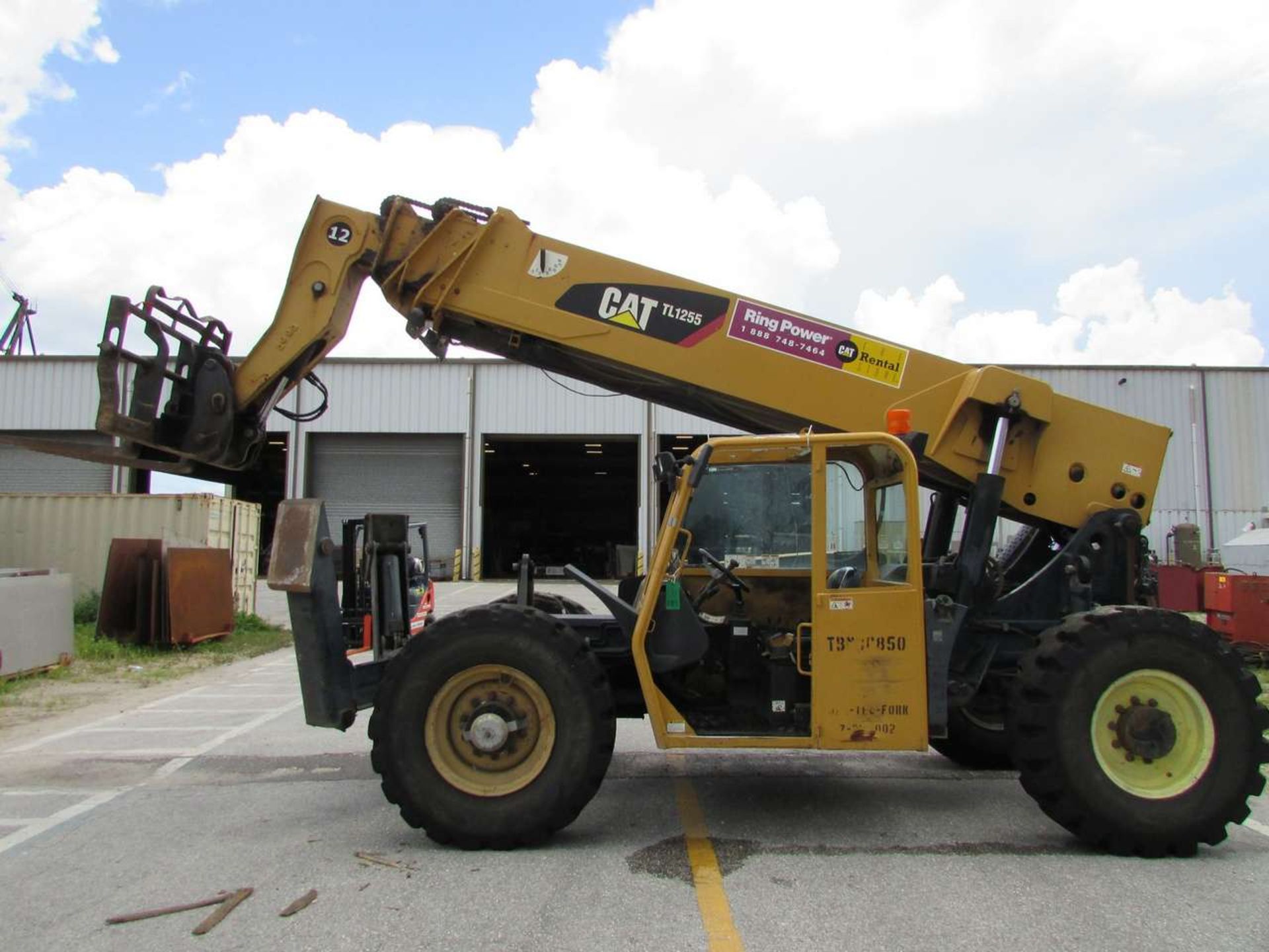 2011 CAT TL1255 Diesel Telescoping All Terrain Fork Truck - Image 3 of 15