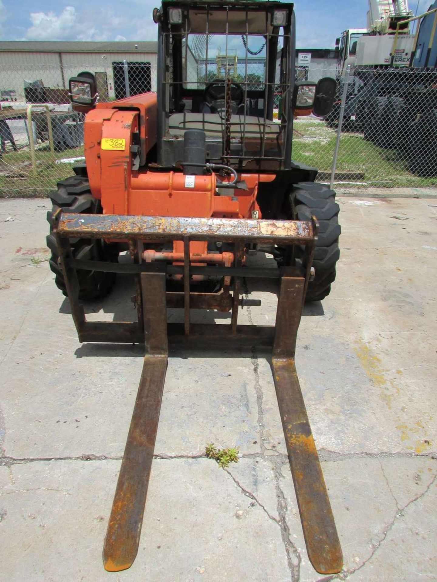 2009 JCB 524 50 4WS Diesel Telescoping All Terrain Fork Truck - Image 9 of 13