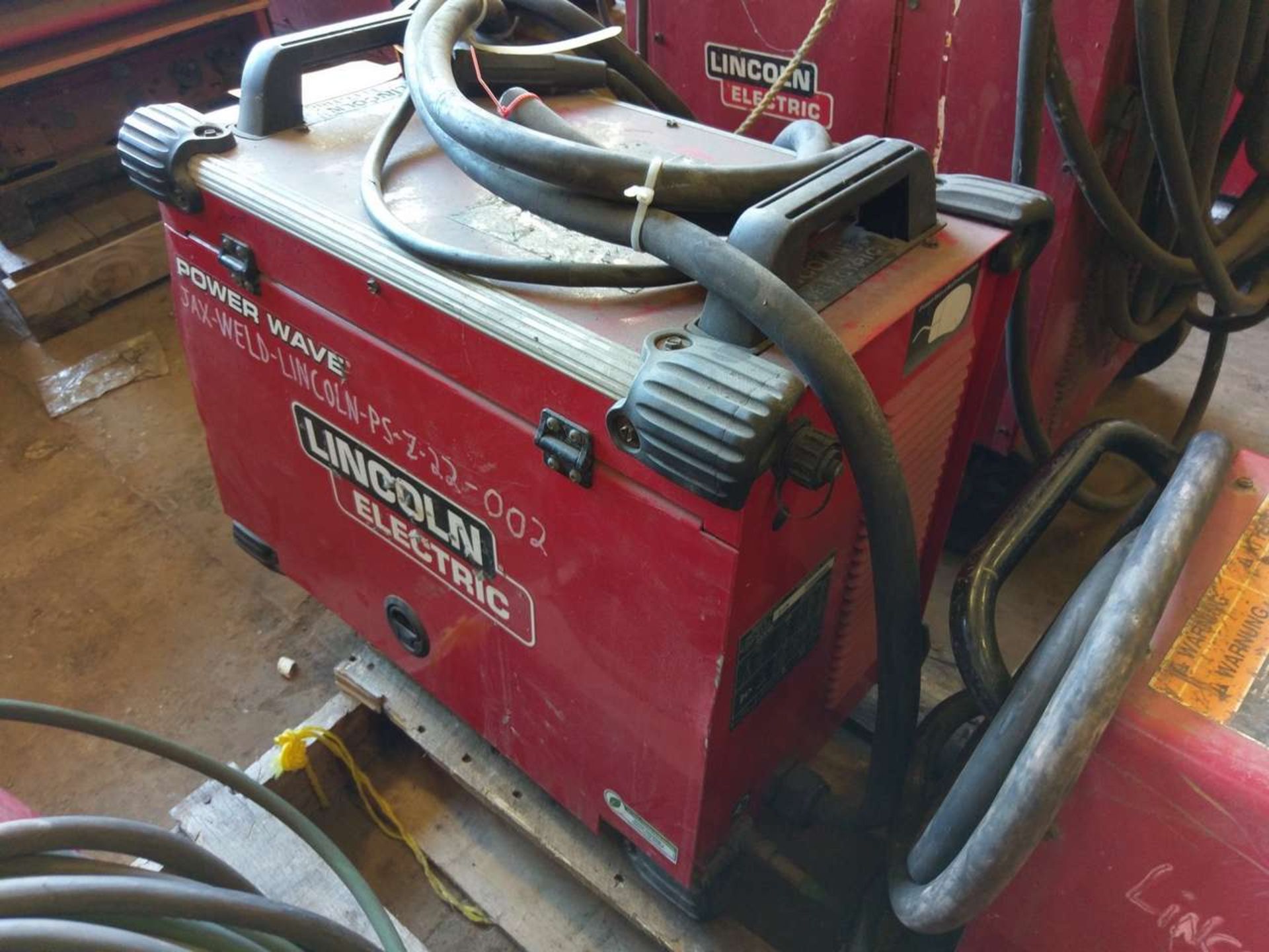 Lincoln Electric C300 Powerwave Welding Power Source - Image 4 of 5