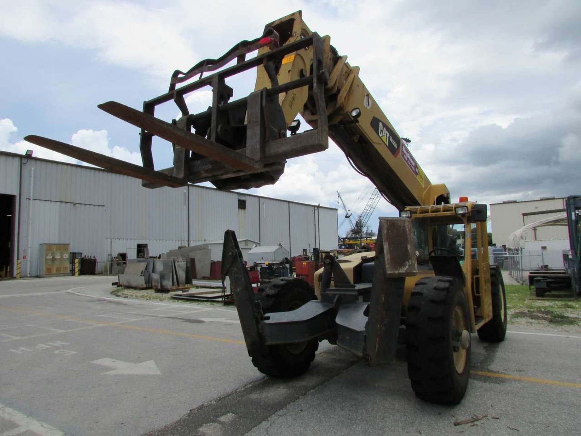 2011 CAT TL1255 Diesel Telescoping All Terrain Fork Truck