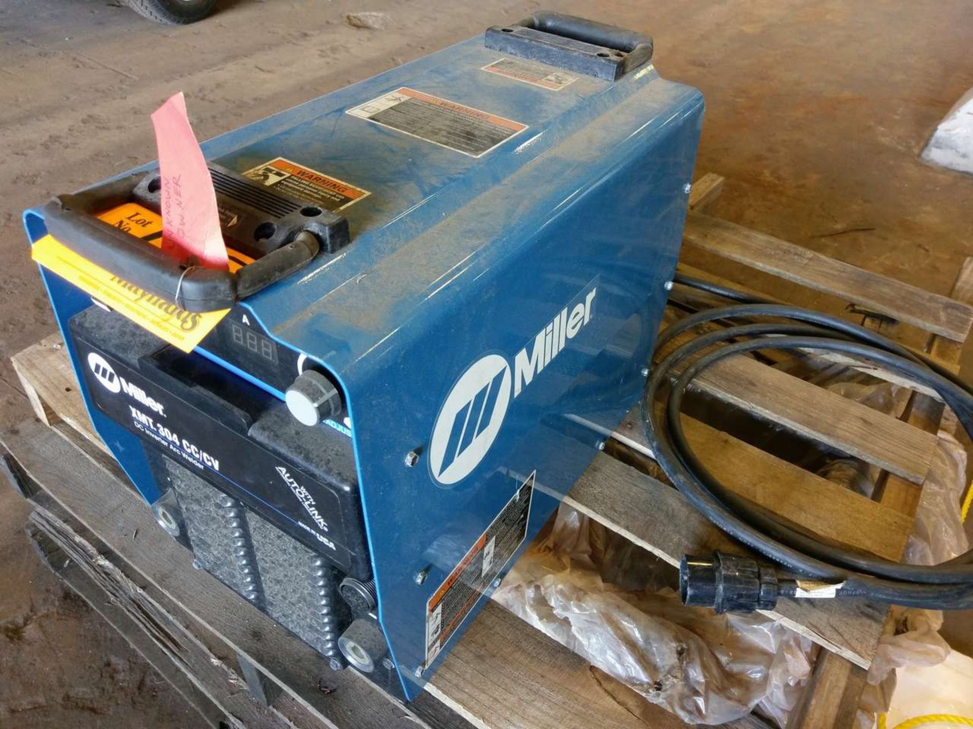 Miller XMT 304 CC/CV Multi Process Welder - Image 3 of 5