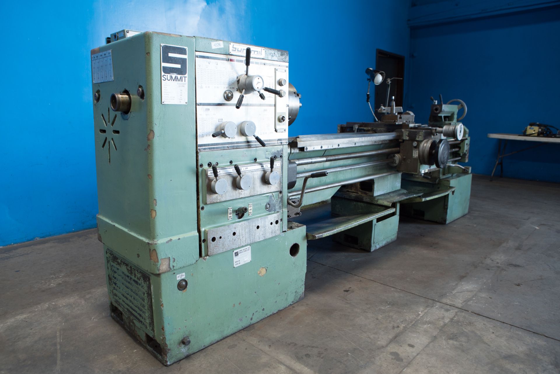 Summit Lathe, 16”/24” x 80”, 3-Jaw Chuck, Taper Attachment, S/N B400/2000 (4536) - Image 6 of 13