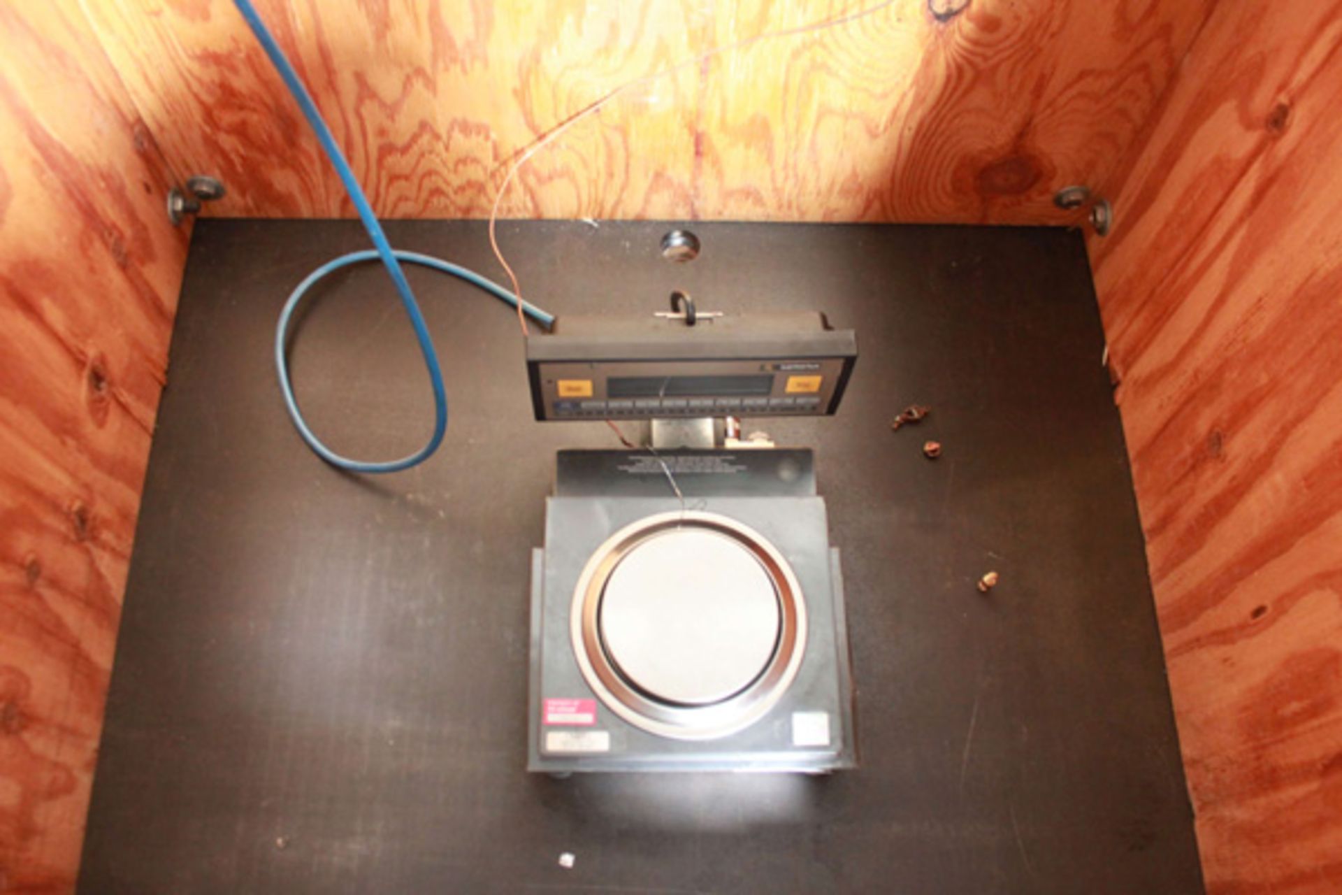 Explosion Proof Cabinet Weigh Station - Image 2 of 2