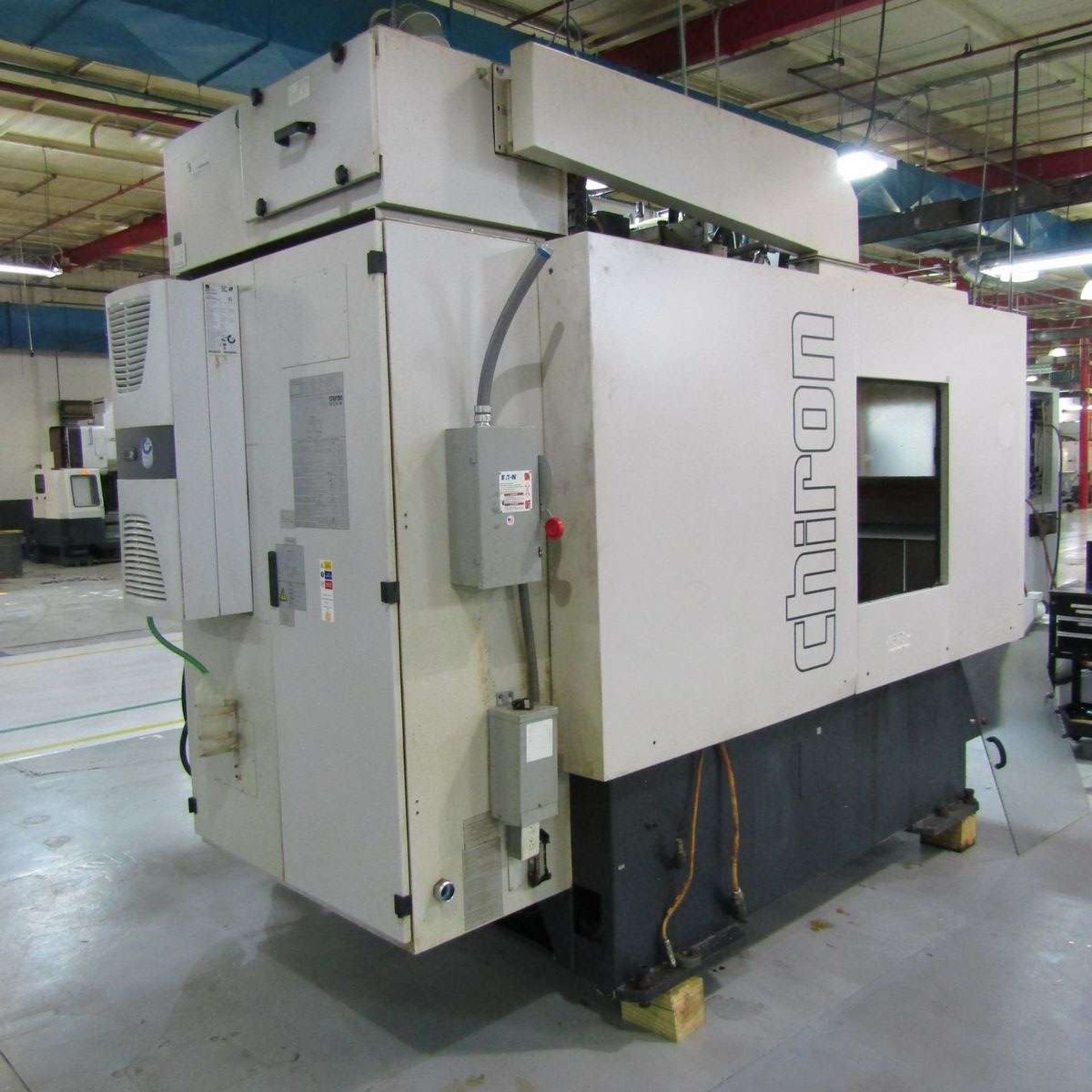 2000 Chiron DZ12W Vertical Machining Center - Image 2 of 5