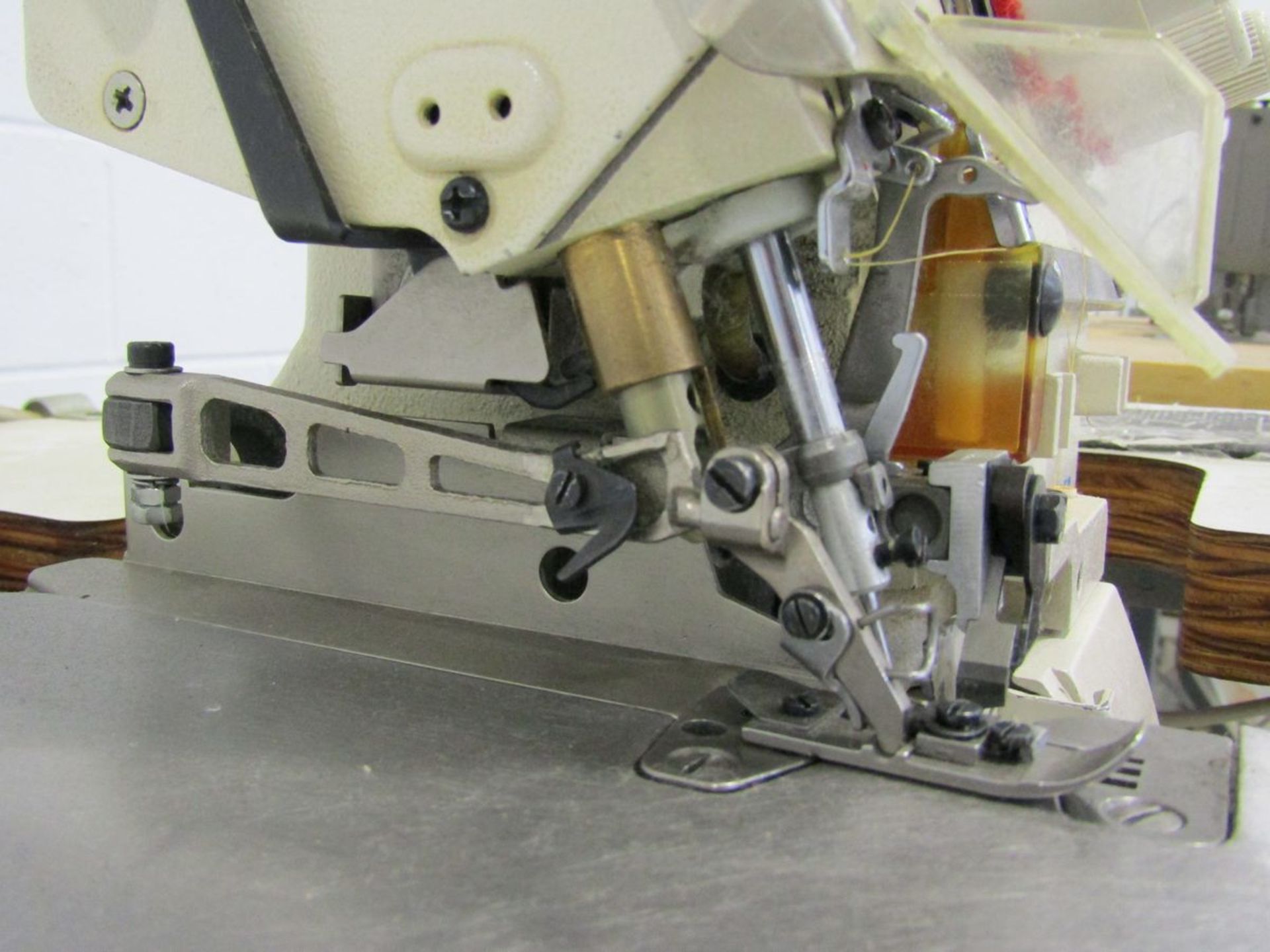 Juki MO-3904 Industrial Sewing Machine - Image 3 of 9