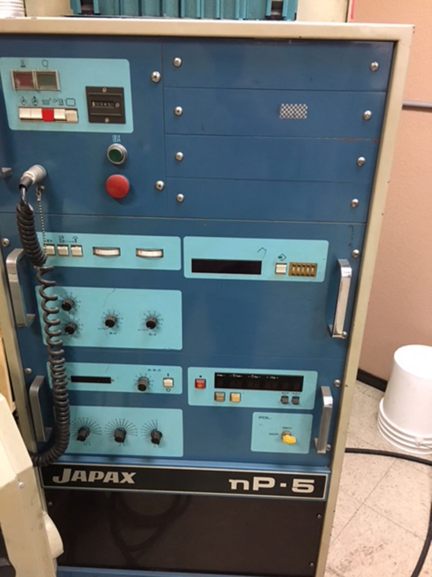 1983 Japax DP25 Die Sinker EDM W/ Japas AS-2, X - 10.75, Y - 6.25, Z - 7.75, Table - 10" x 13" - Image 4 of 7