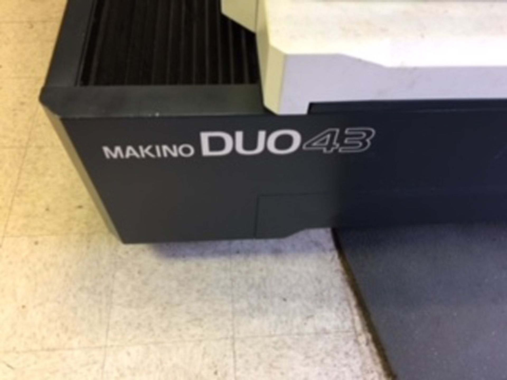 2010 Makino DUO43 CNC Wire EDM - Image 2 of 7