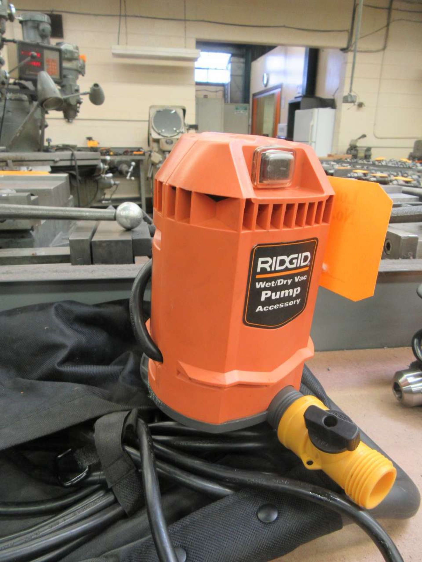 Rigid VP2000 Quick Connect Pump Accessory - Image 2 of 2