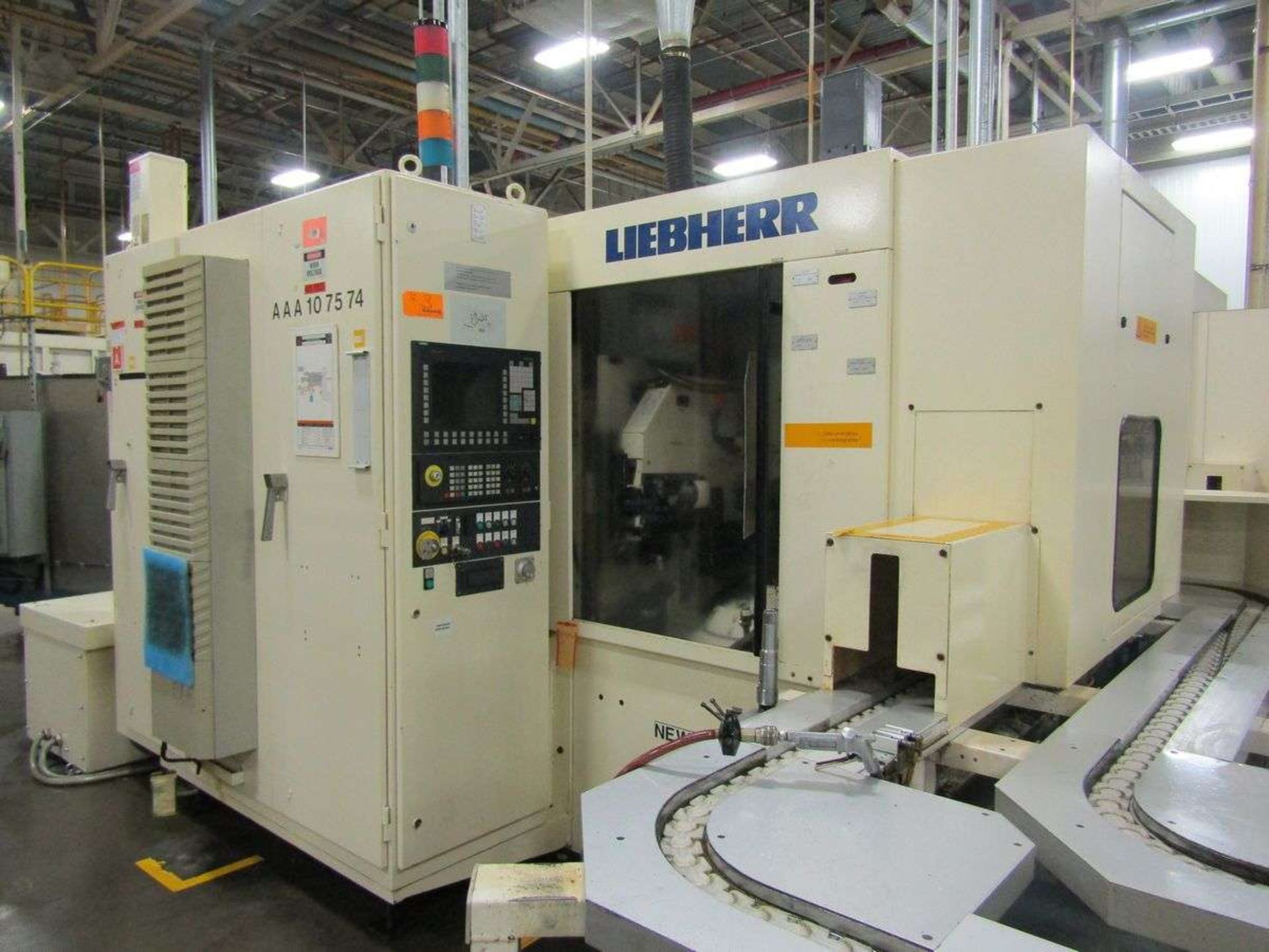 2002 Liebherr LC80 CNC Gear Hobbing Machine