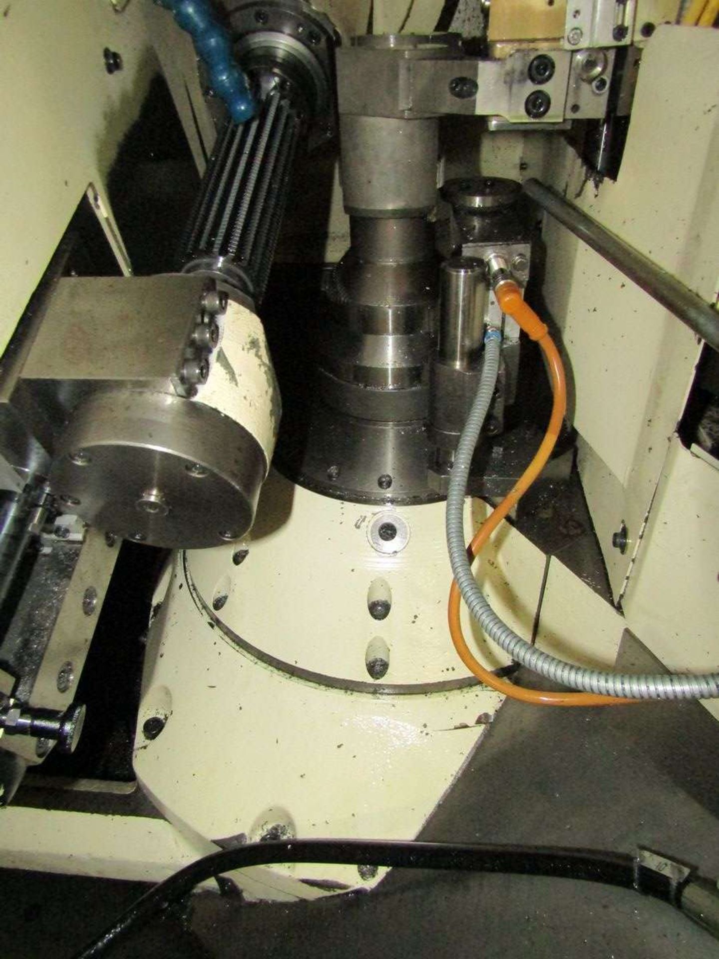 2002 Liebherr LC120 CNC Gear Hobbing Machine - Image 5 of 17