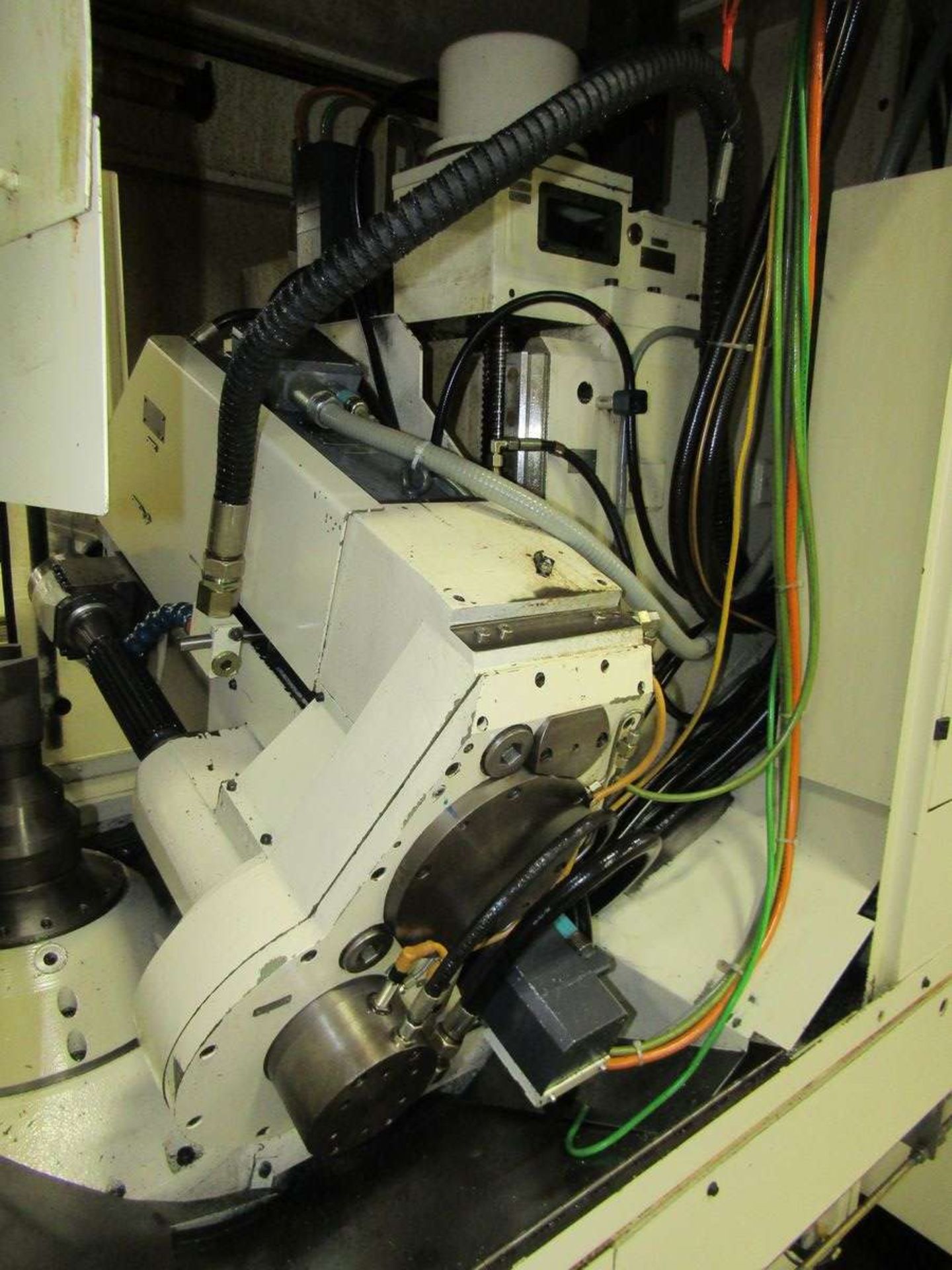 2004 Liebherr LC120 CNC Gear Hobbing Machine - Image 7 of 20