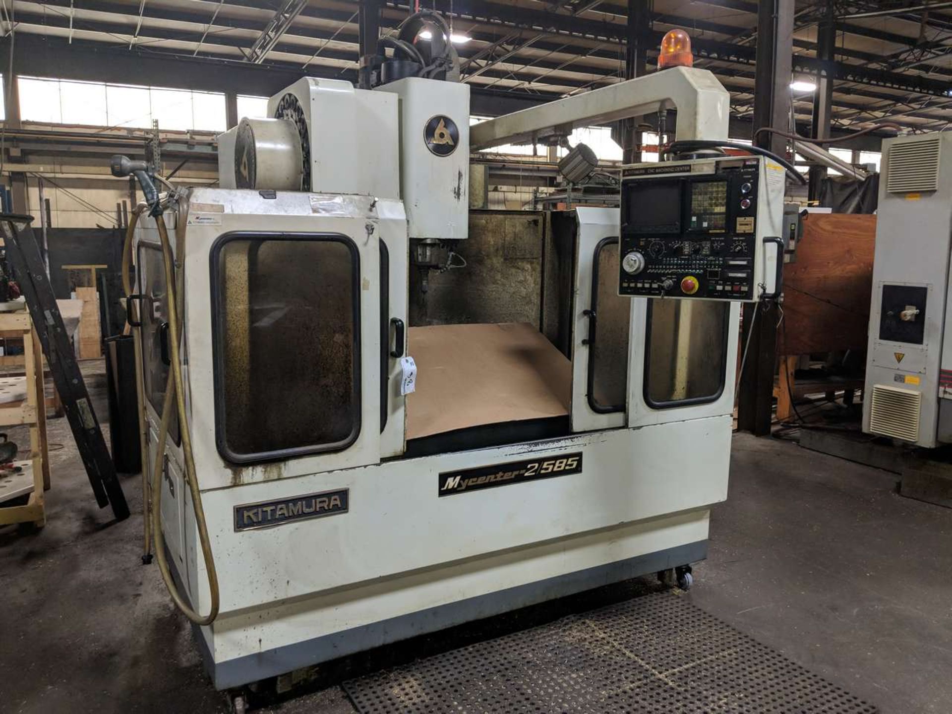 1980s KITAMURA MYCENTER-2/585 CNC MACHINING CENTRE