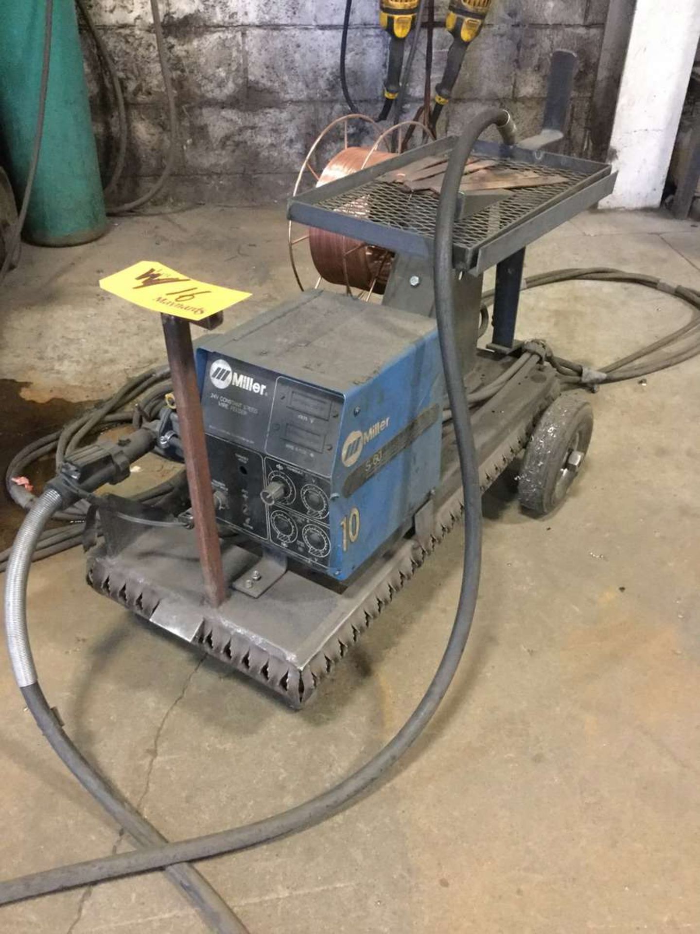 Miller Delta weld 452 Welder - Image 4 of 5