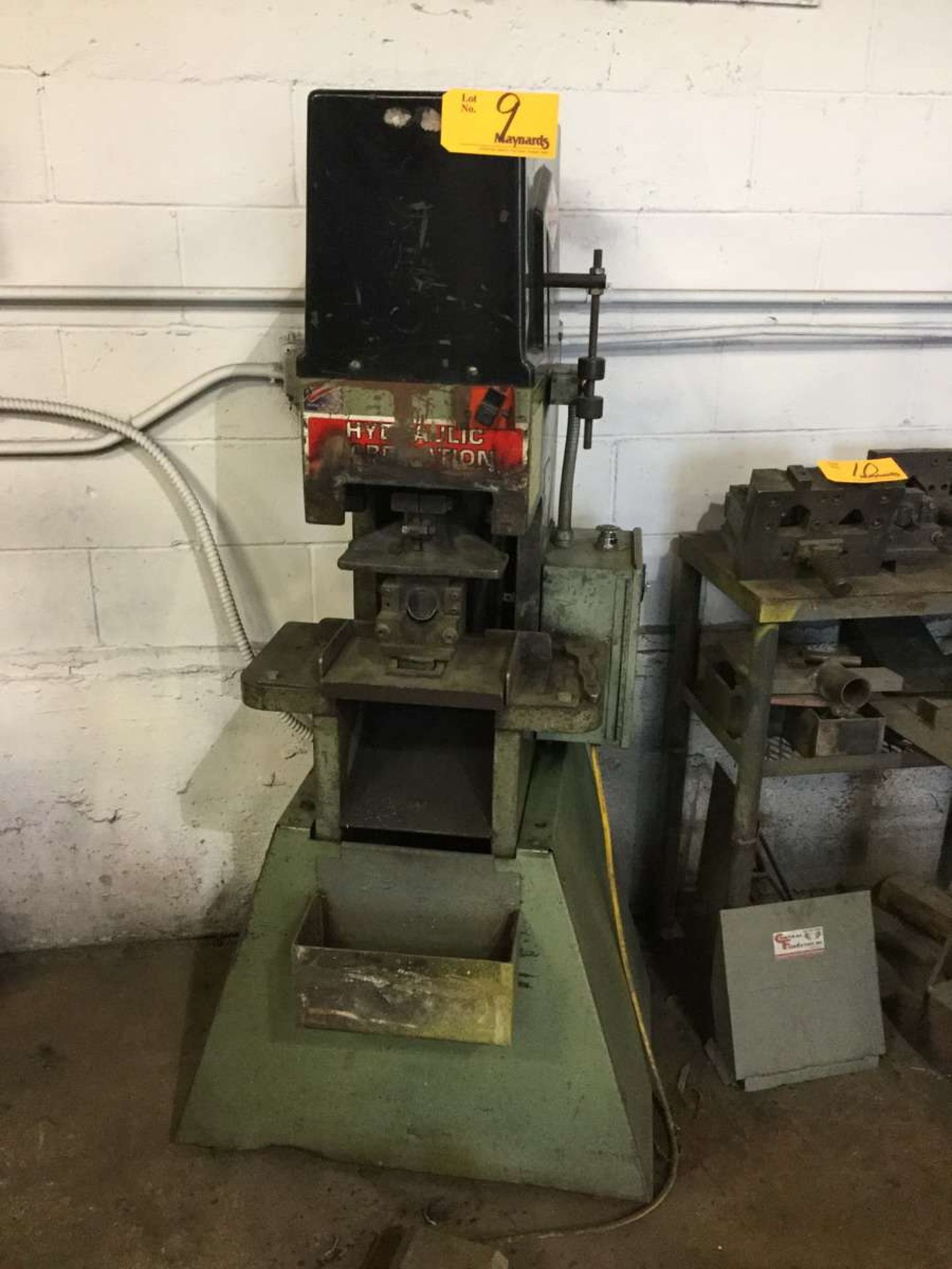 Metal Muncher GB-40 40-Ton Hydraulic Punch Press