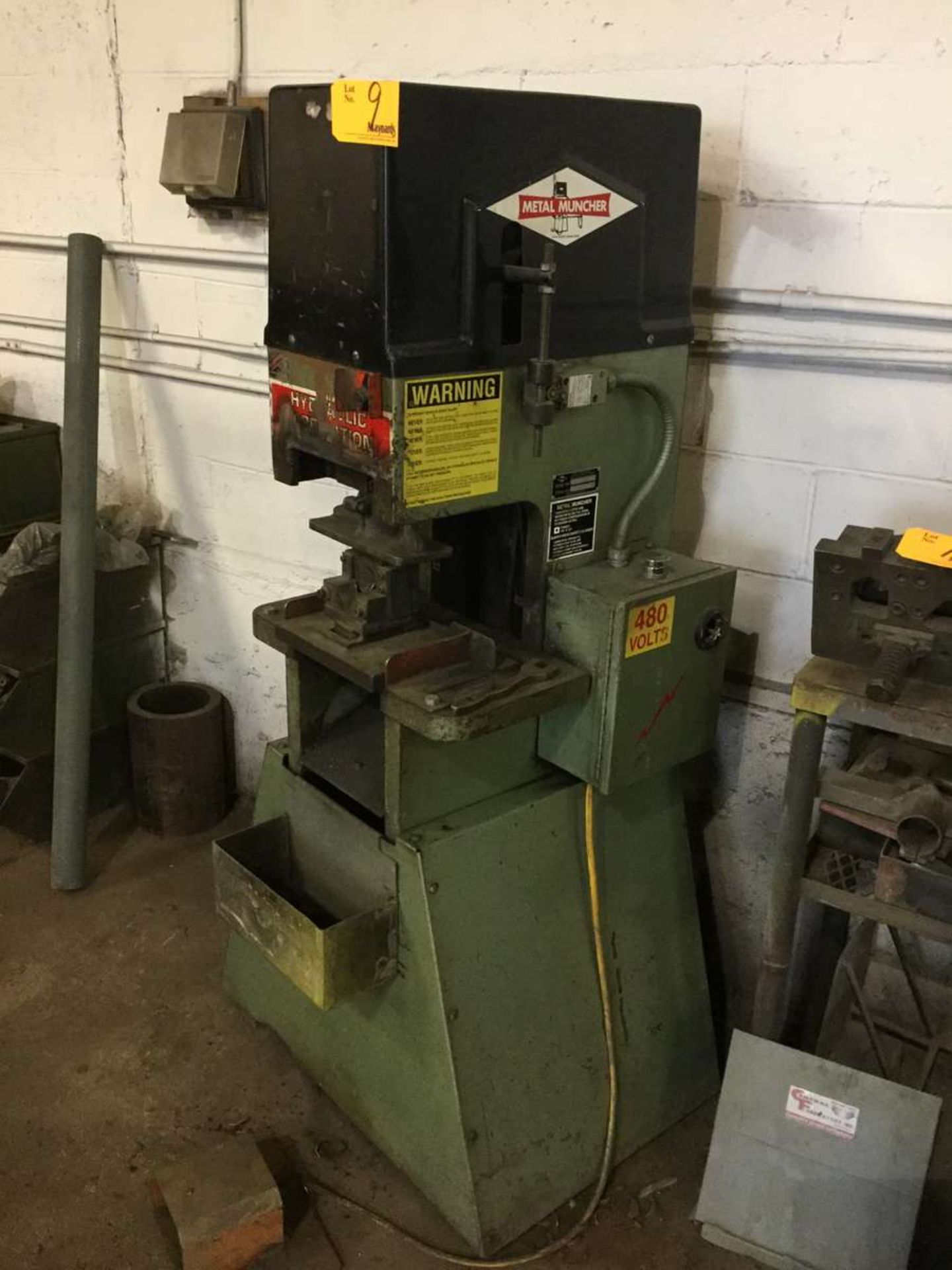 Metal Muncher GB-40 40-Ton Hydraulic Punch Press - Image 3 of 5