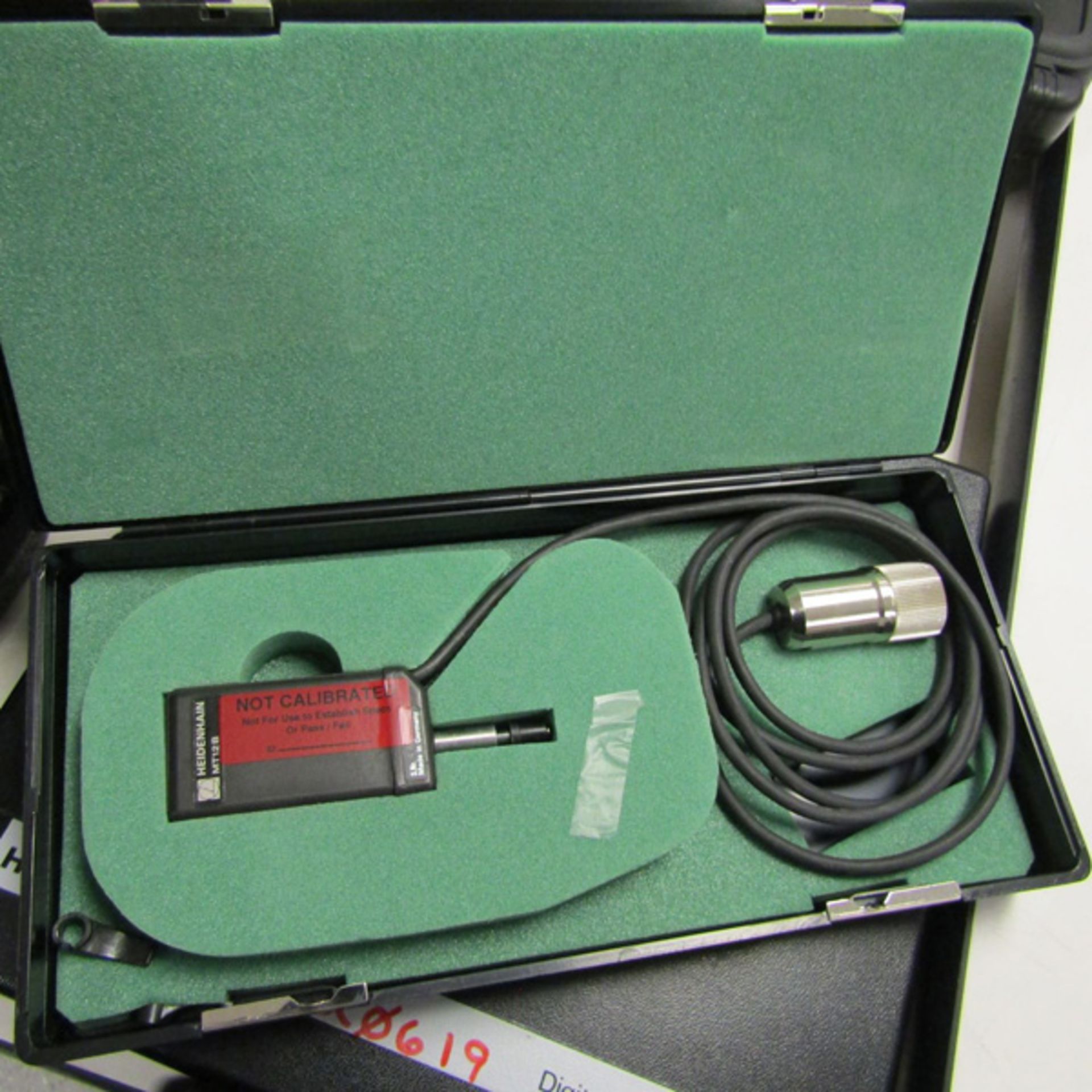 Heidenhain Model: MT12 Digitaler Mebtaster Length Gage Location: Quantum