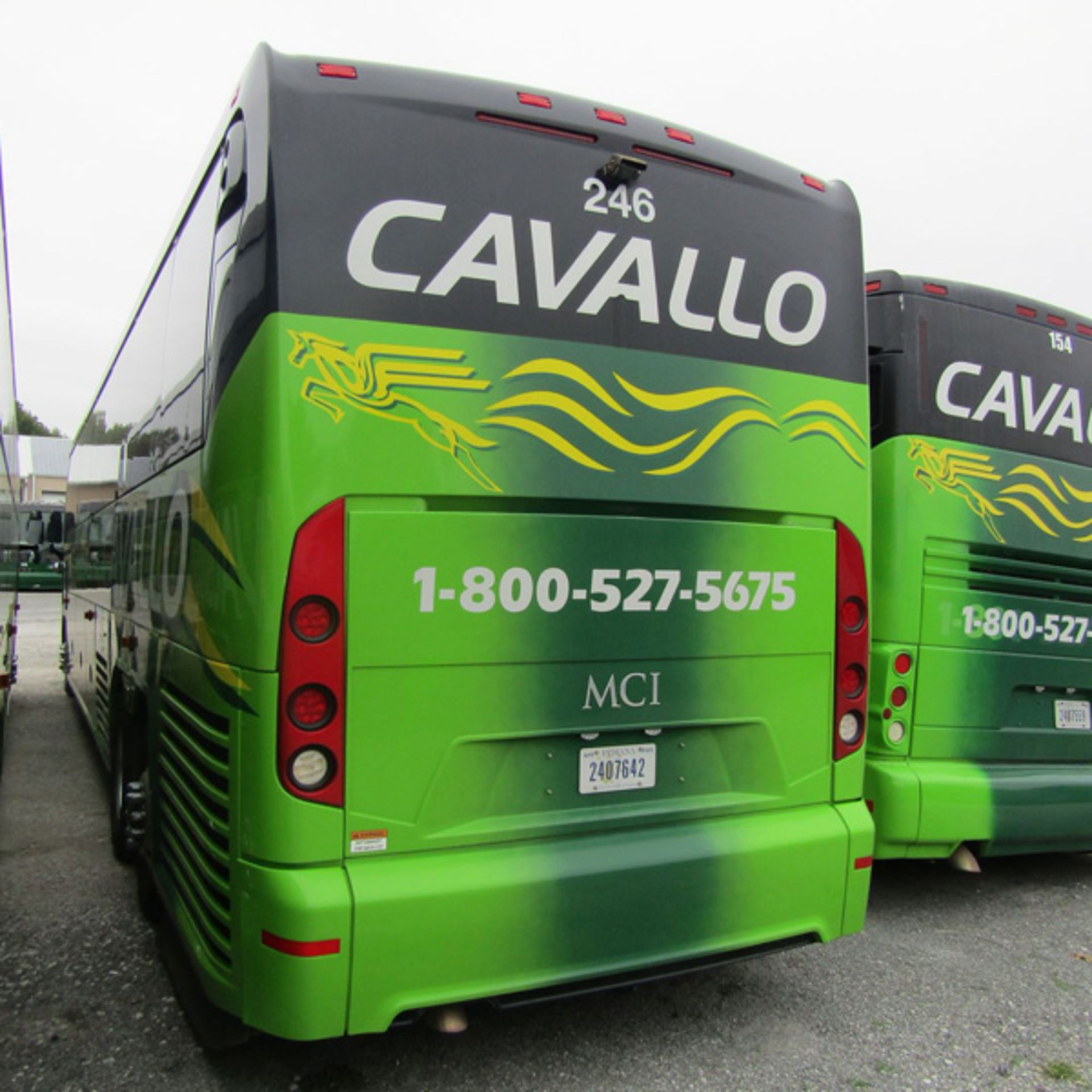 2014 MCI J4500 56-Passenger Charter Bus - Dual Axle, VIN 2MG3JMBA0EW066690, 270,795 Miles (Bus 246), - Bild 4 aus 8