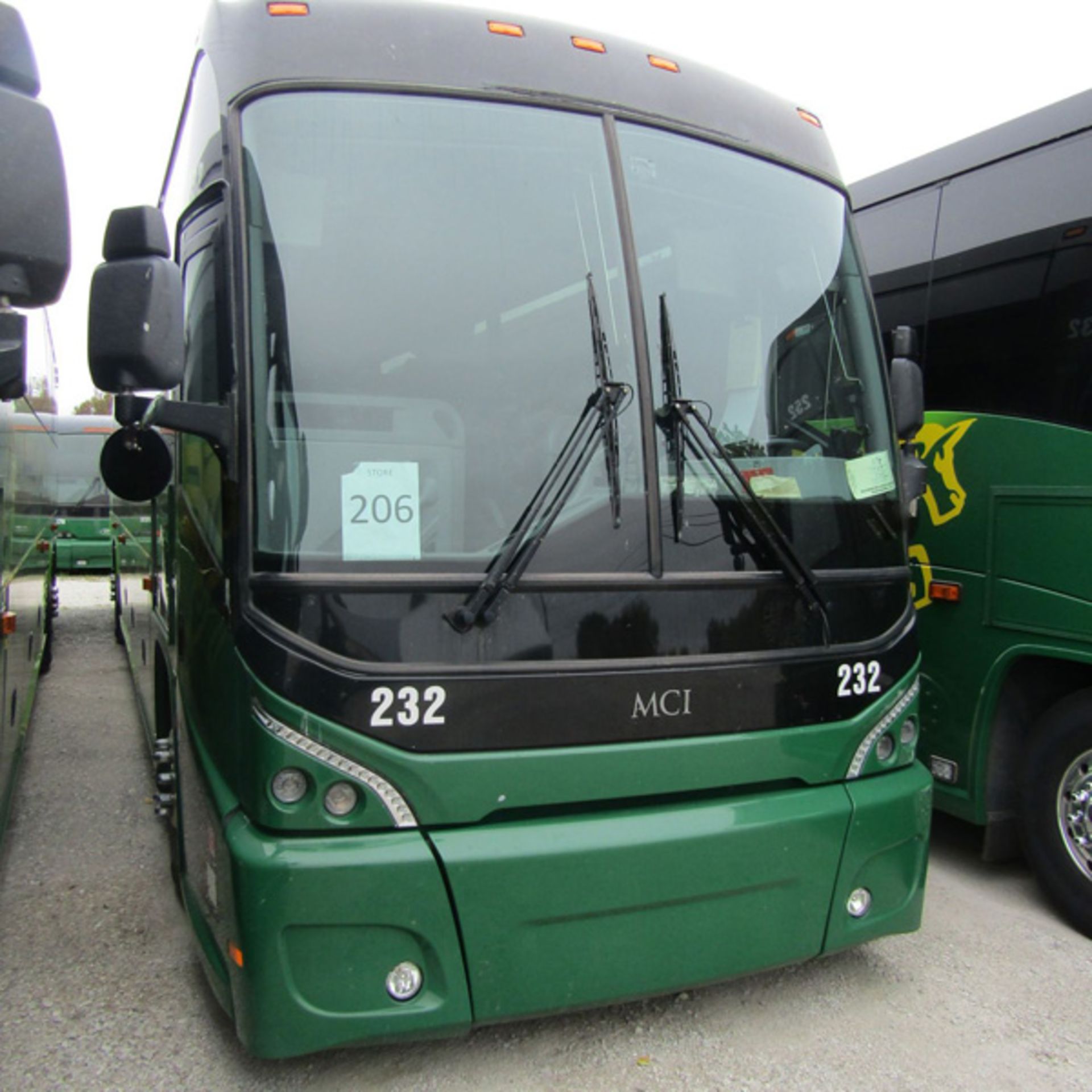 2013 MCI J4500 56-Passenger Charter Bus - Dual Axle, VIN 2MG3JMBA0DW066378, 274,211 Miles (Bus 232), - Bild 2 aus 9