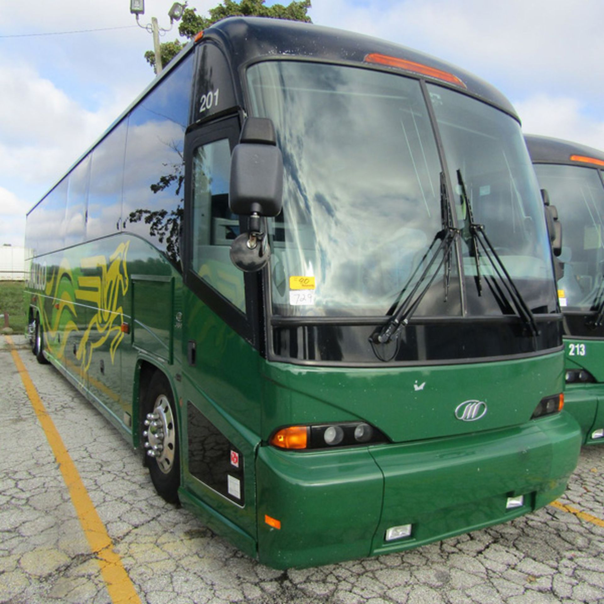 2008 MCI J4500 56-Passenger Charter Bus - Dual Axle, VIN 2MG3JMEA0BW64505, 636,819 Miles (Bus