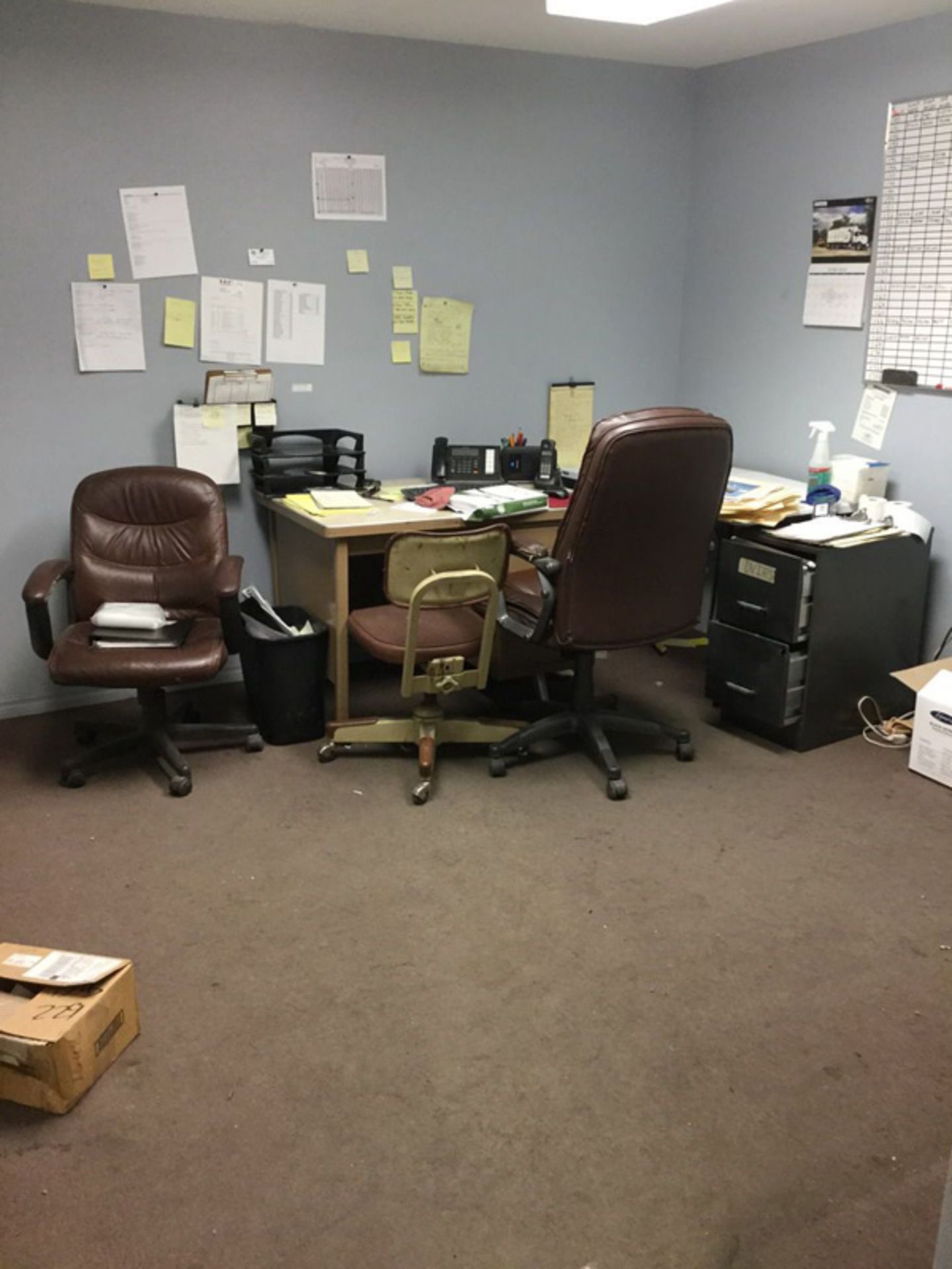 Lot of Remaining Offices to Include: (1) L-Shaped Desk, Assorted Office Chairs, Filling Cabinets, (
