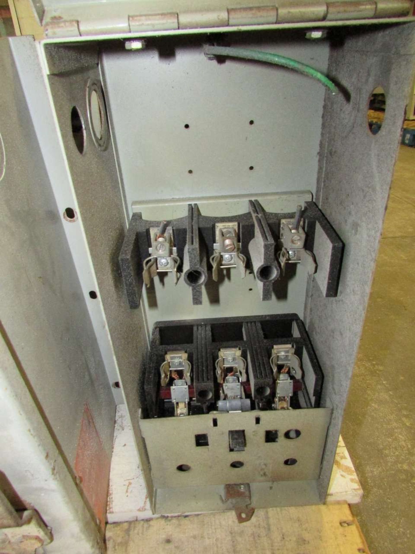 Continental Electric PFA Busway Switch Plugs - Image 4 of 4