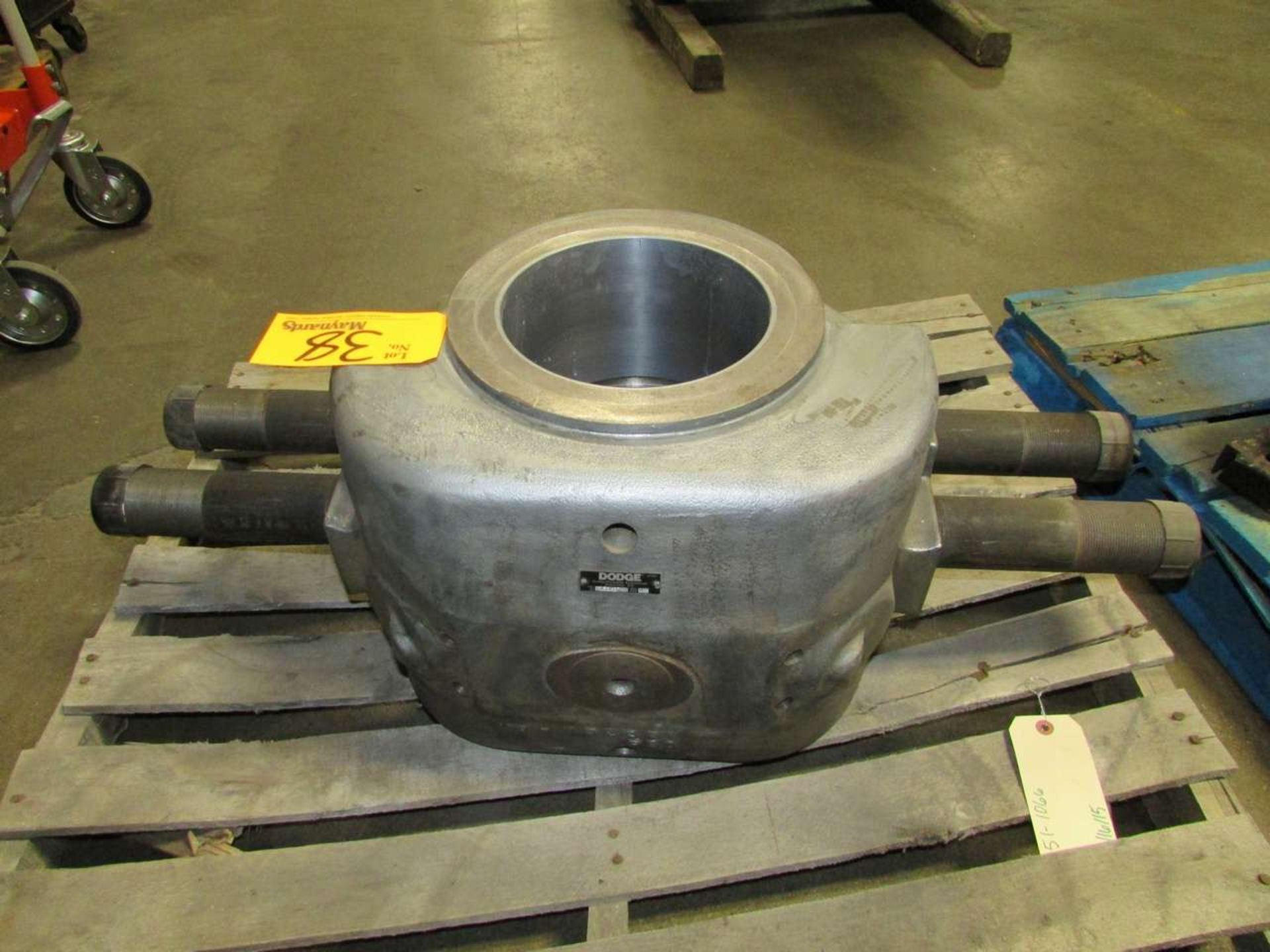 Dodge 132427 Bearing Block - Image 3 of 5