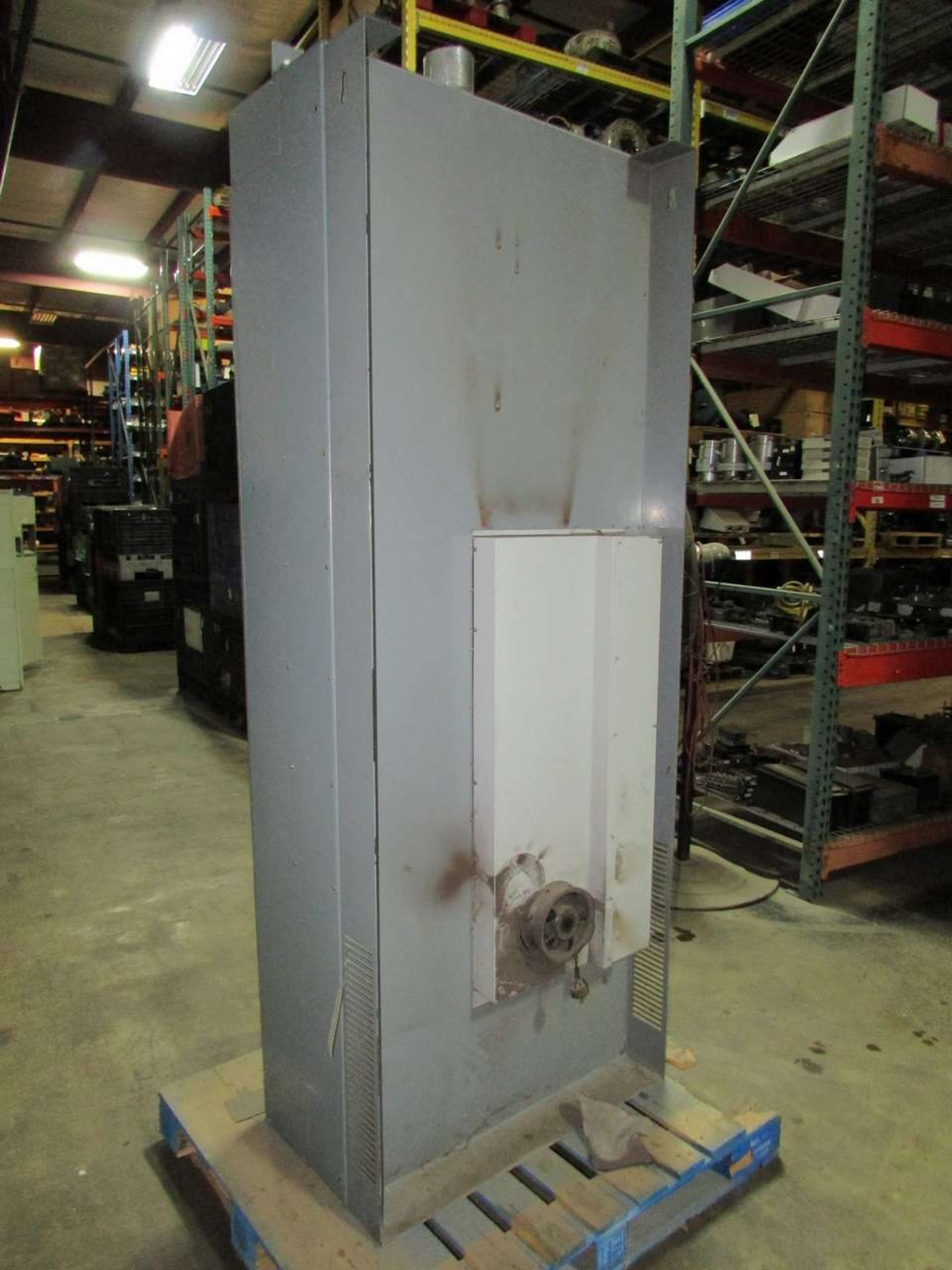 Allen Bradley 1336S-B150VAA-DS-D13-GM1C-HA2L 2000HP Variable Frequency AC Drive Cabinet - Image 4 of 9