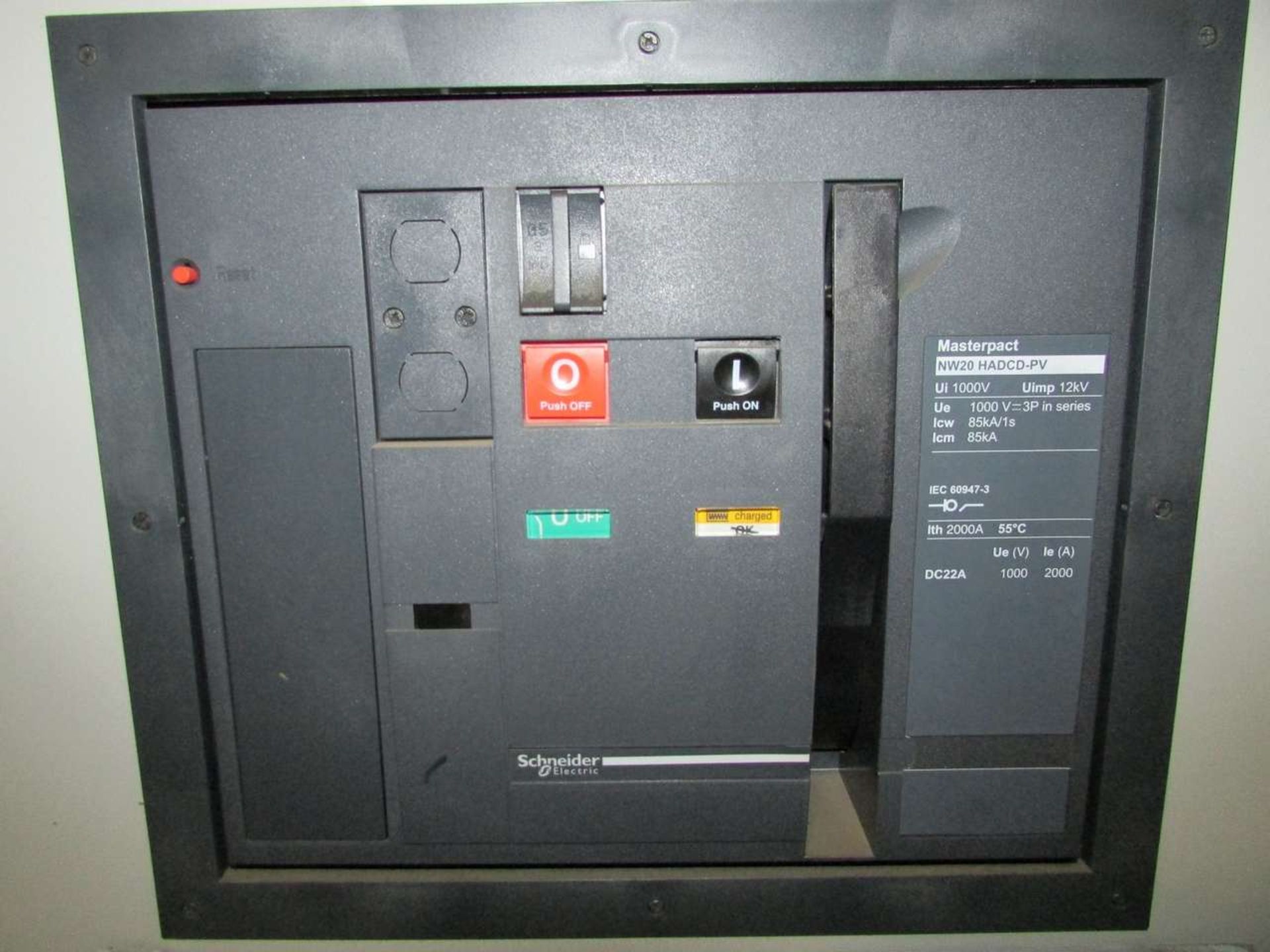 Schneider Electric Context Core XC630 Grid Tie Photovoltaic Inverter Cabinet - Image 14 of 17