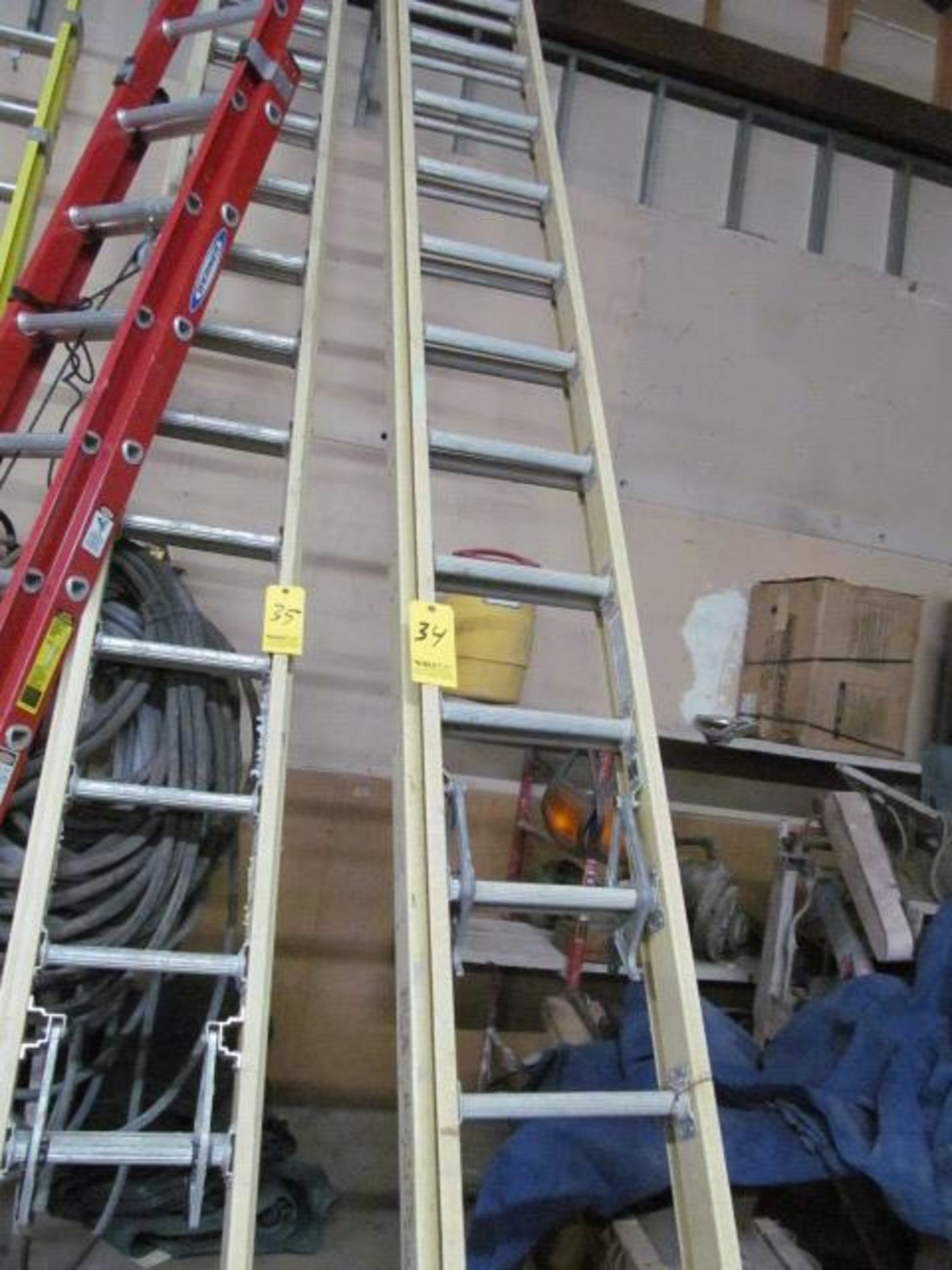 40" Ext Ladder, Located At: 305 Industrial Ln, Wheeling, IL 60090